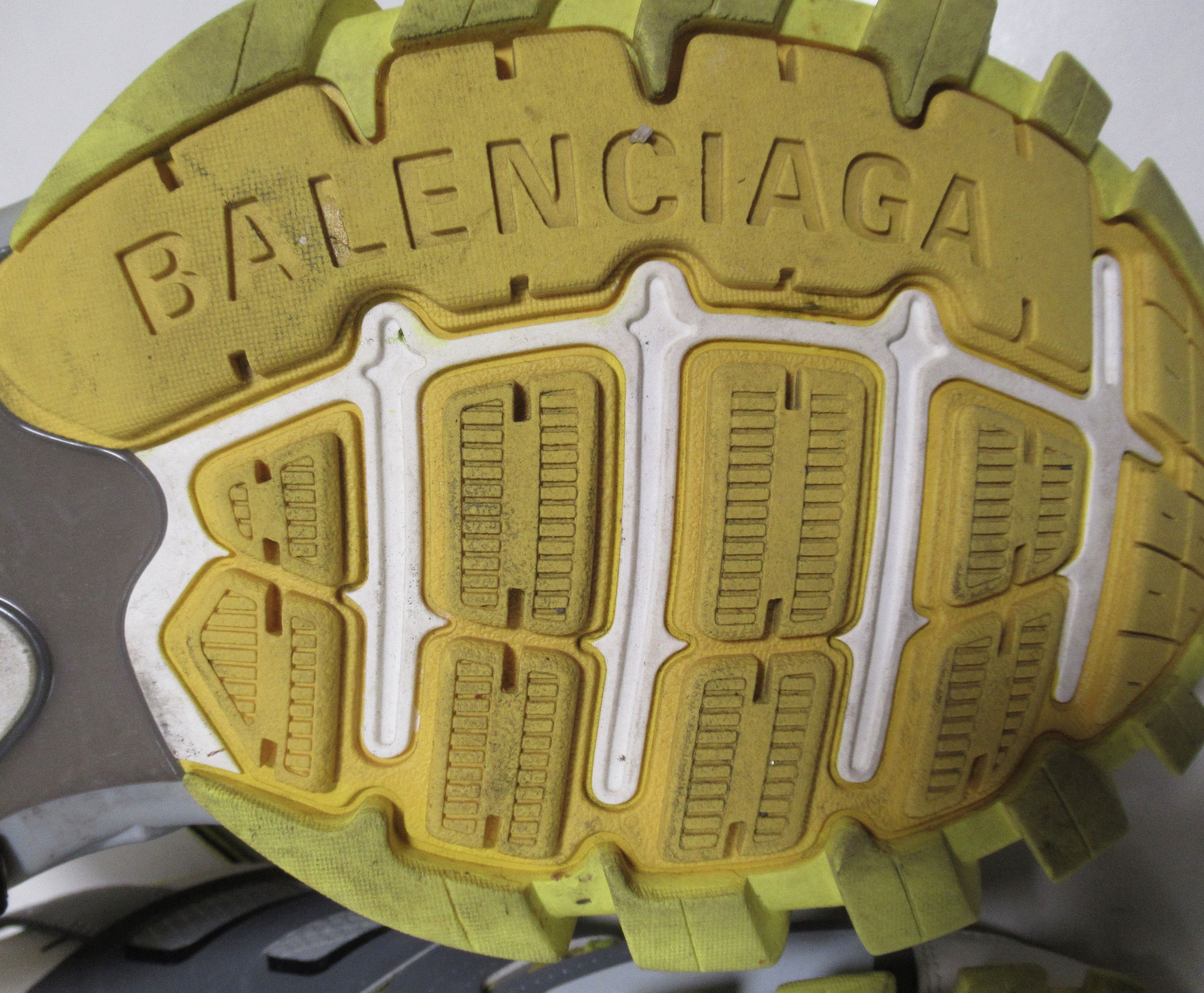 Balenciaga Balenciaga Men's Track Trainer "Yellow Grey" 542023 Size US 12 / EU 45 - 12 Thumbnail