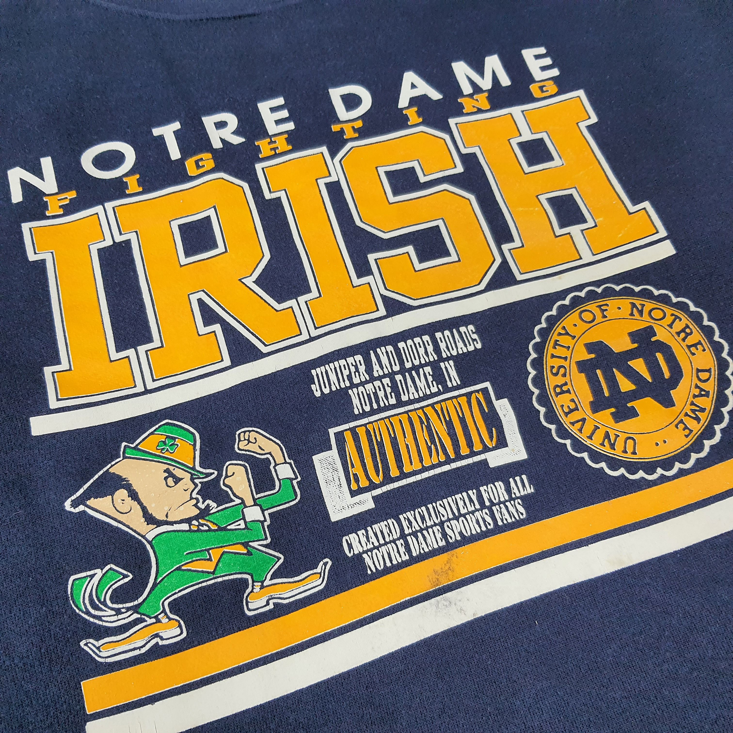 Vintage Vintage Notre Dame Fighting IRISH Football C263N11 Size US L / EU 52-54 / 3 - 2 Thumbnail