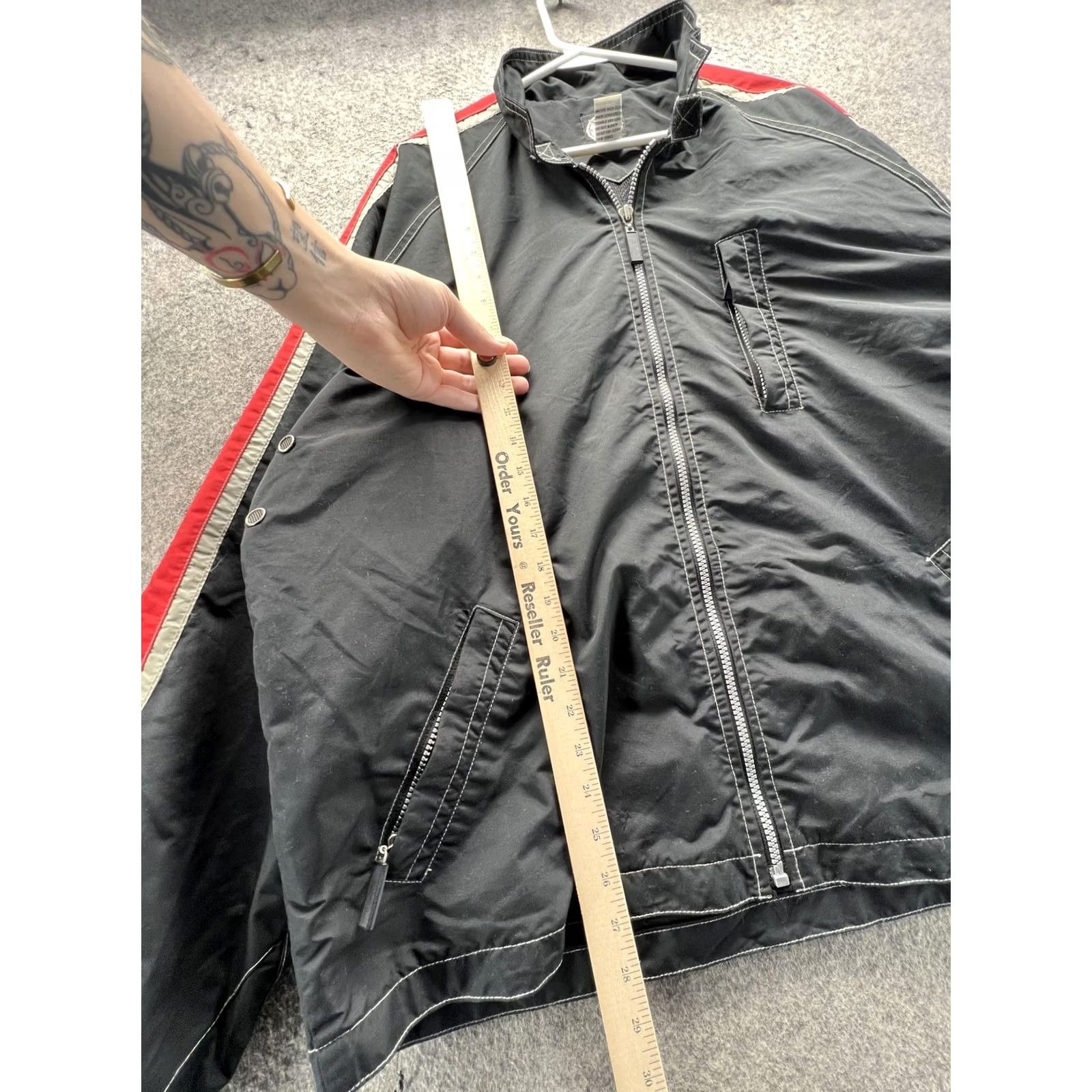 Vintage Jacket Mens XL Black Red Stripe Windbreaker Full Zip Pockets Outdoor Nylon Size US XL / EU 56 / 4 - 4 Thumbnail
