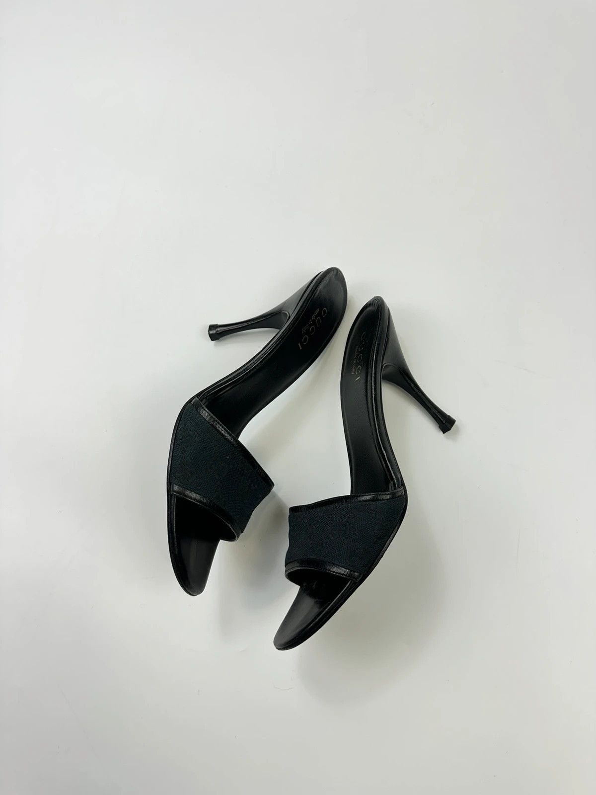 Gucci Gucci 00’s Black Canvas Monogram Heels Pumps Mules Size US 8.5 / IT 38.5 - 6 Thumbnail