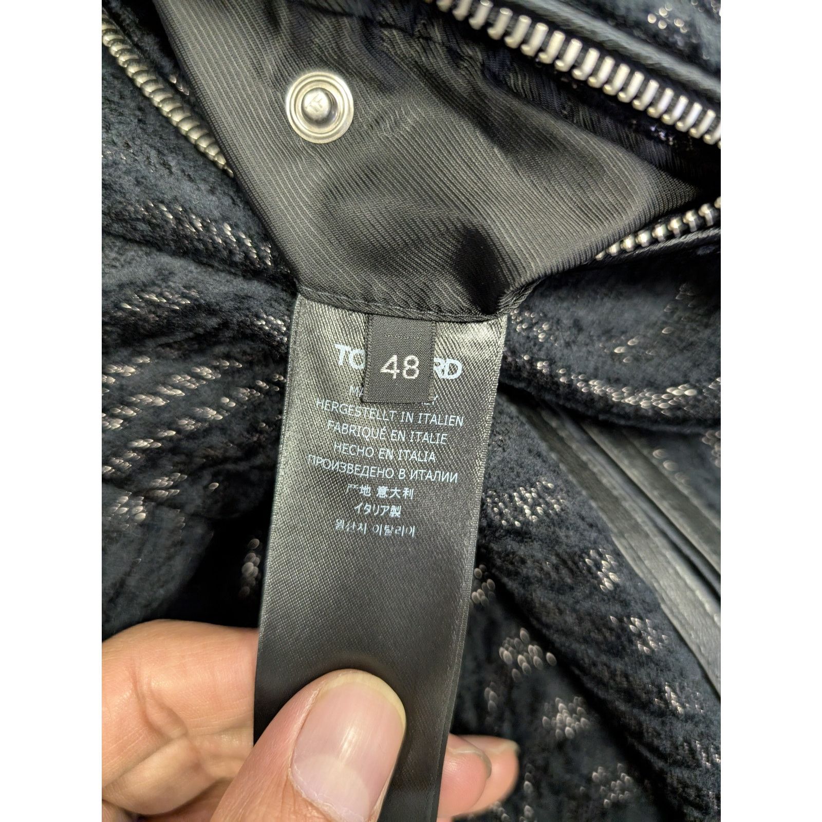 Tom Ford o1rshd1 Wave Jacquard Bomber Jacket in black 48 Size US M / EU 48-50 / 2 - 15 Thumbnail