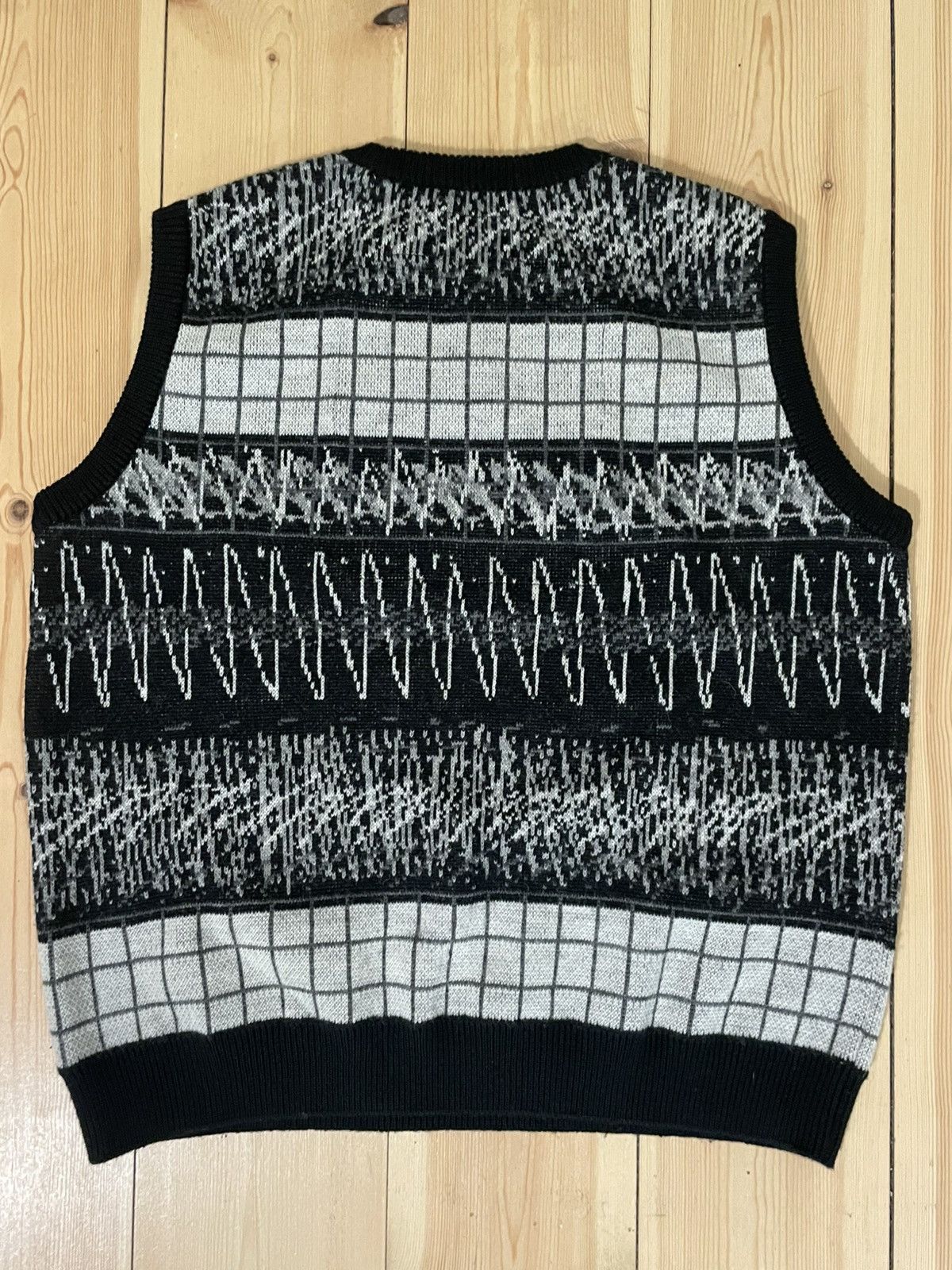 Cav Empt Cav Empt ‘Wave Length’ Wool Vest Size US XL / EU 56 / 4 - 3 Thumbnail