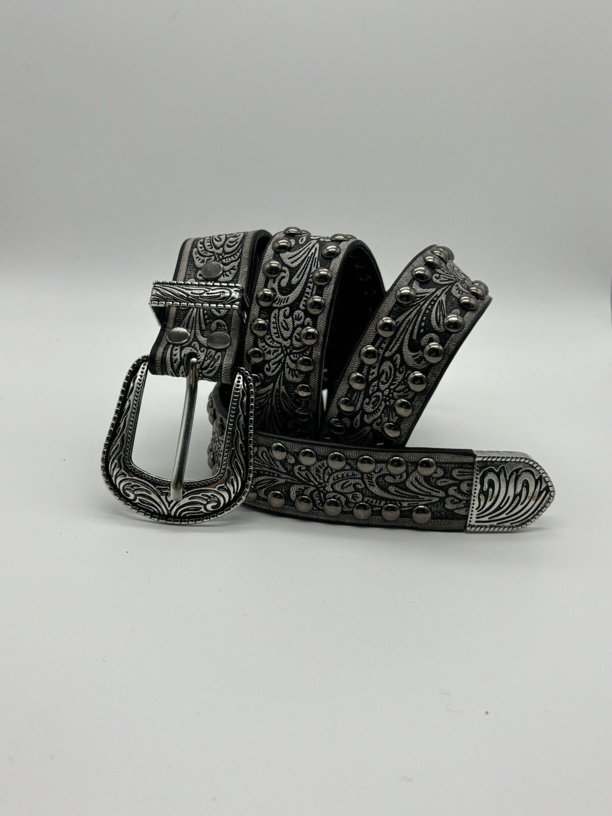 Japanese Brand Gothic Studded Belt (cement gray) Size ONE SIZE - 3 Thumbnail