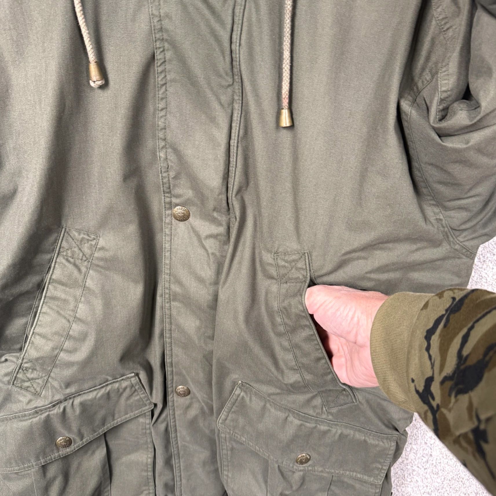 Vintage VINTAGE Pacific Trail Parka Jacket Mens Medium Olive Green Canvas Insulated Hooded Padded Quilt Lined Outdoor Workwear 90s Style Size US M / EU 48-50 / 2 - 6 Thumbnail