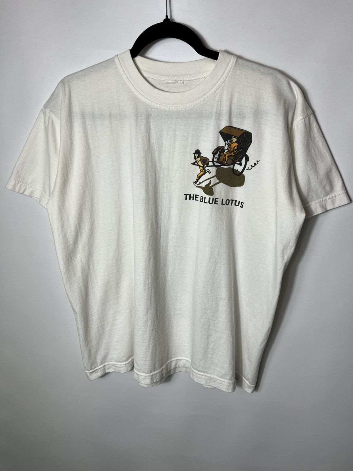 Cartoon Network Vintage cartoon network The blue lotus Tin Tin Comics Tee Size US L / EU 52-54 / 3 - 4 Thumbnail