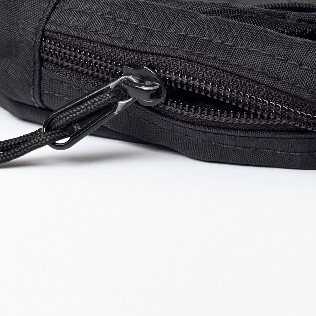 Supreme Shoulder Bag (FW18)