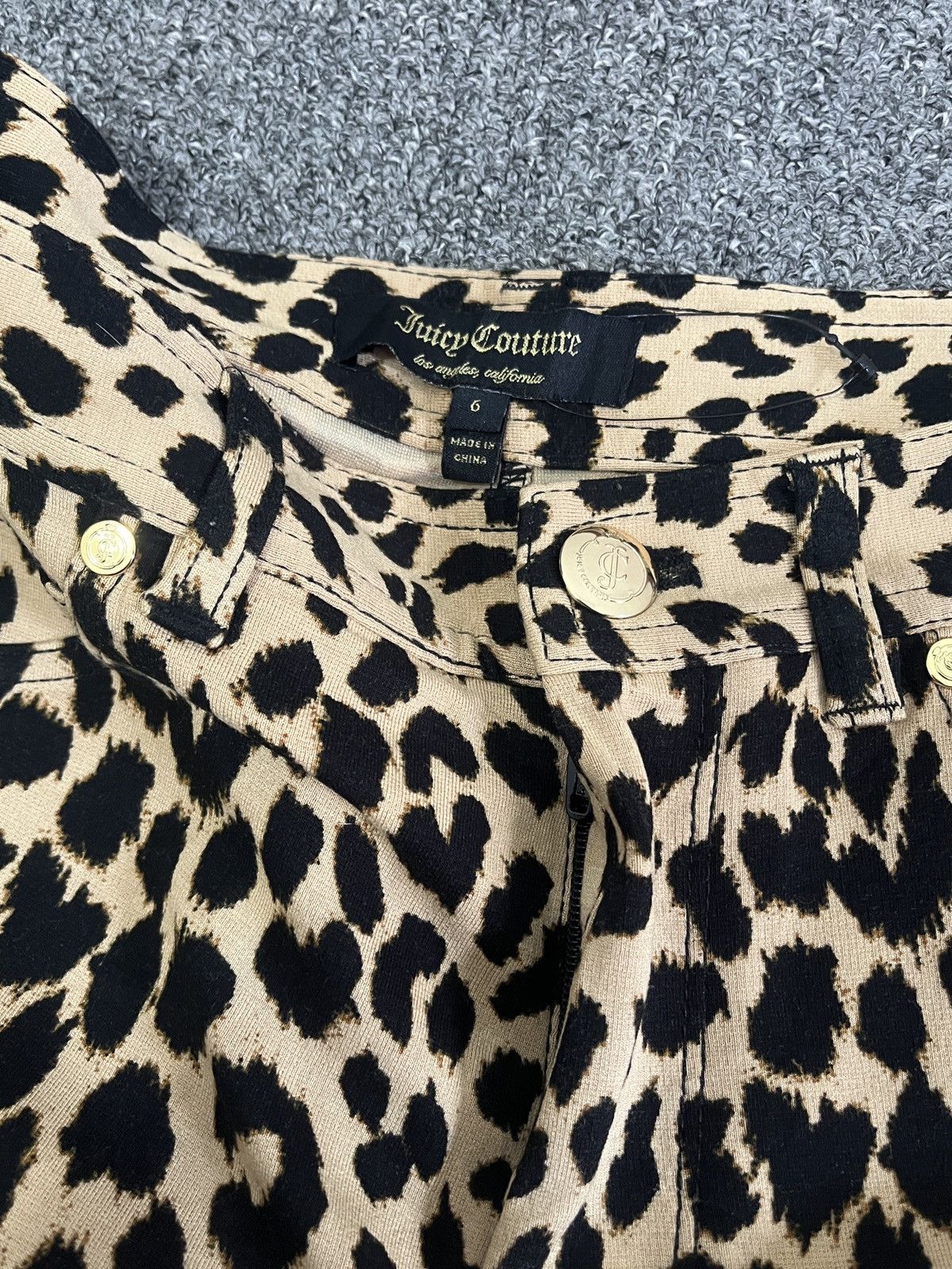 Juicy Couture 2000s Juicy Couture Leopard Stretch Leging Pants Size 26" / US 2 / IT 38 - 3 Thumbnail