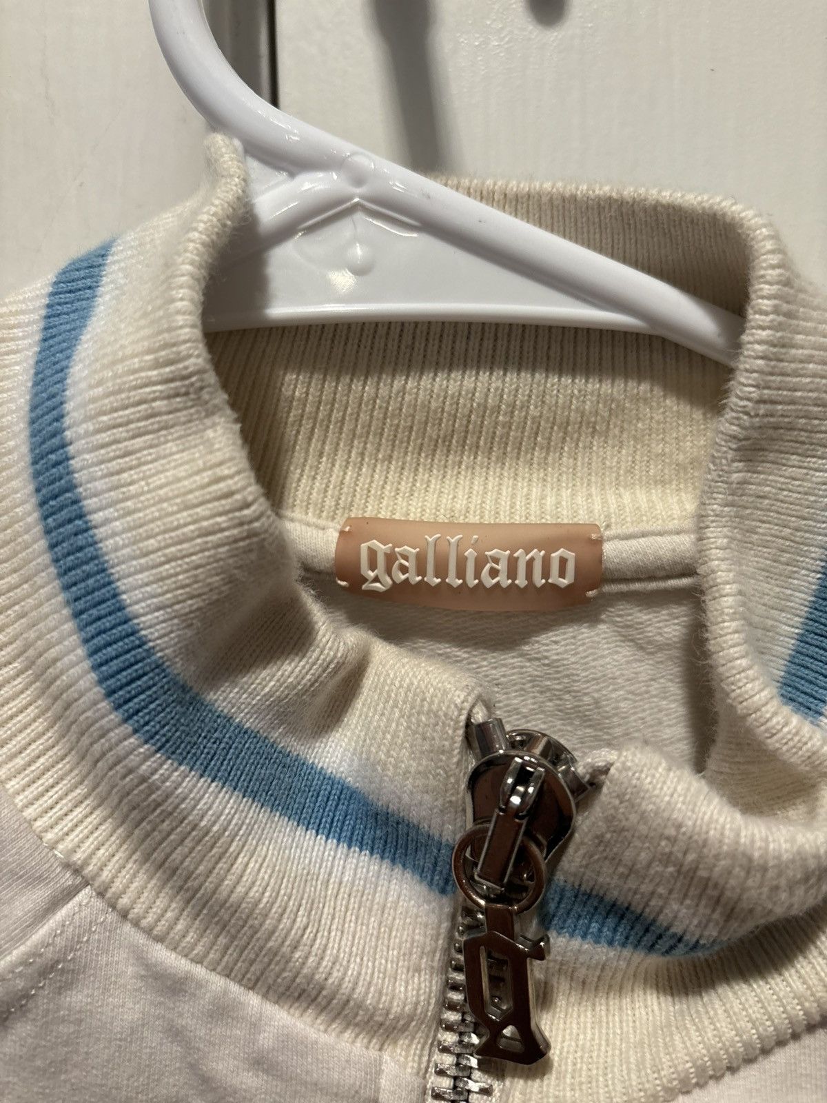 John Galliano Grail John Galliano Motel Zip up sweater rare size XS Size US XS / EU 42 / 0 - 10 Thumbnail