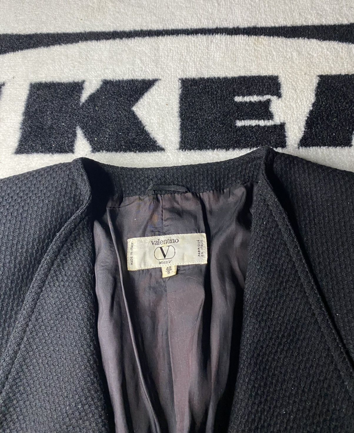 Valentino Valentino Blazer Vintage Miss V, 1980s Size 40S - 2 Thumbnail