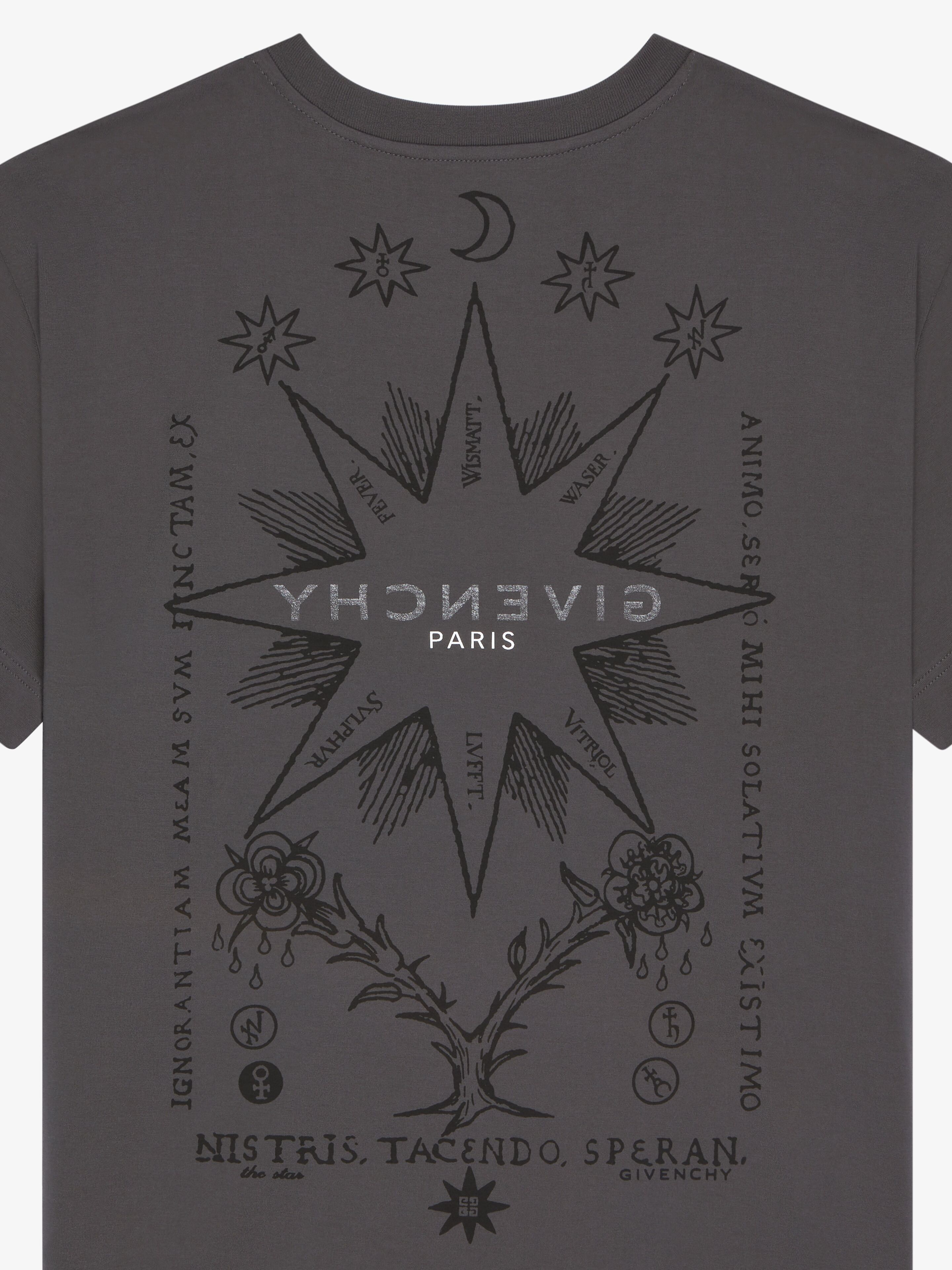 Givenchy o1w1db10326 Standard Short Sleeve T-Shirt in Rosewood Size US XL / EU 56 / 4 - 5 Thumbnail