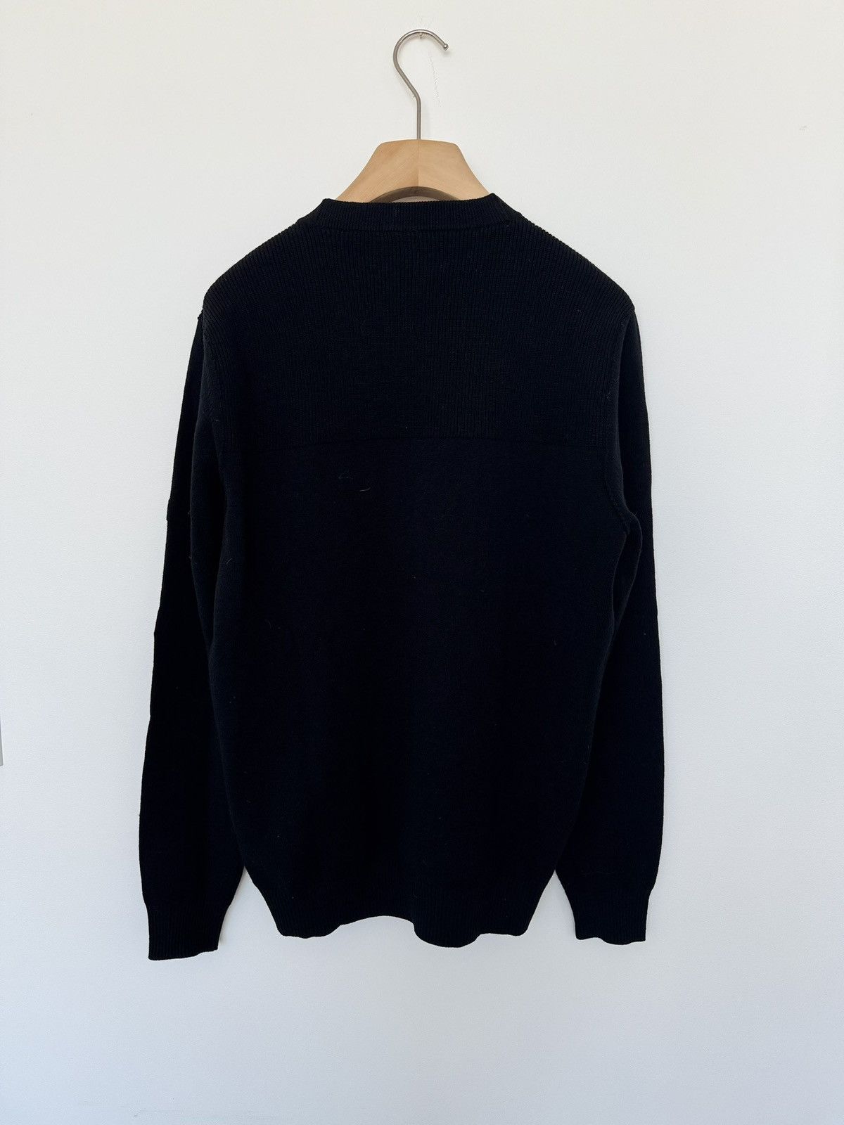 Stone Island Near mint Stone Island black sweater Size US L / EU 52-54 / 3 - 2 Thumbnail