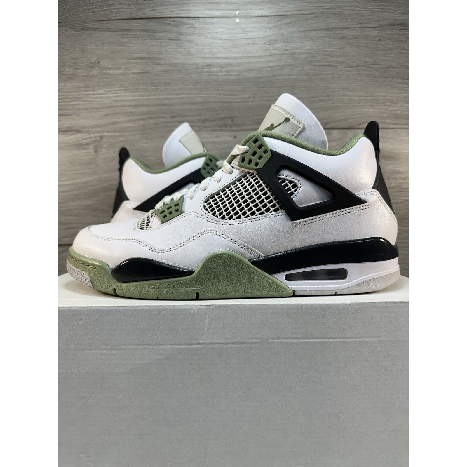 Jordan Brand Jordan 4 Retro Seafoam W - Size 11.5w/10m Size US 11.5 / IT 41.5 - 1 Thumbnail