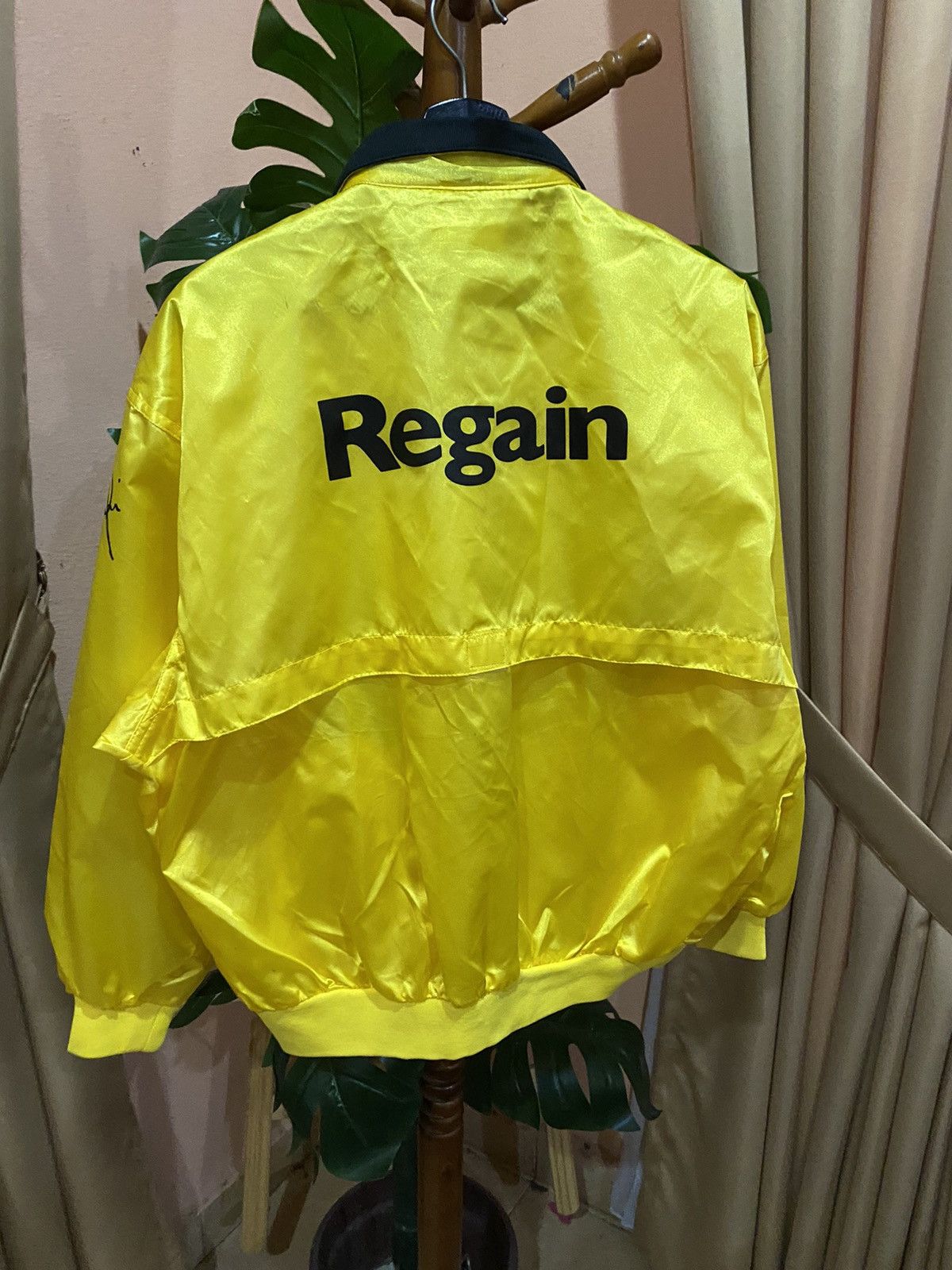 Vintage VINTAGE 90S REGAIN BASEBALL NYLON JACKET Size US L / EU 52-54 / 3 - 7 Thumbnail