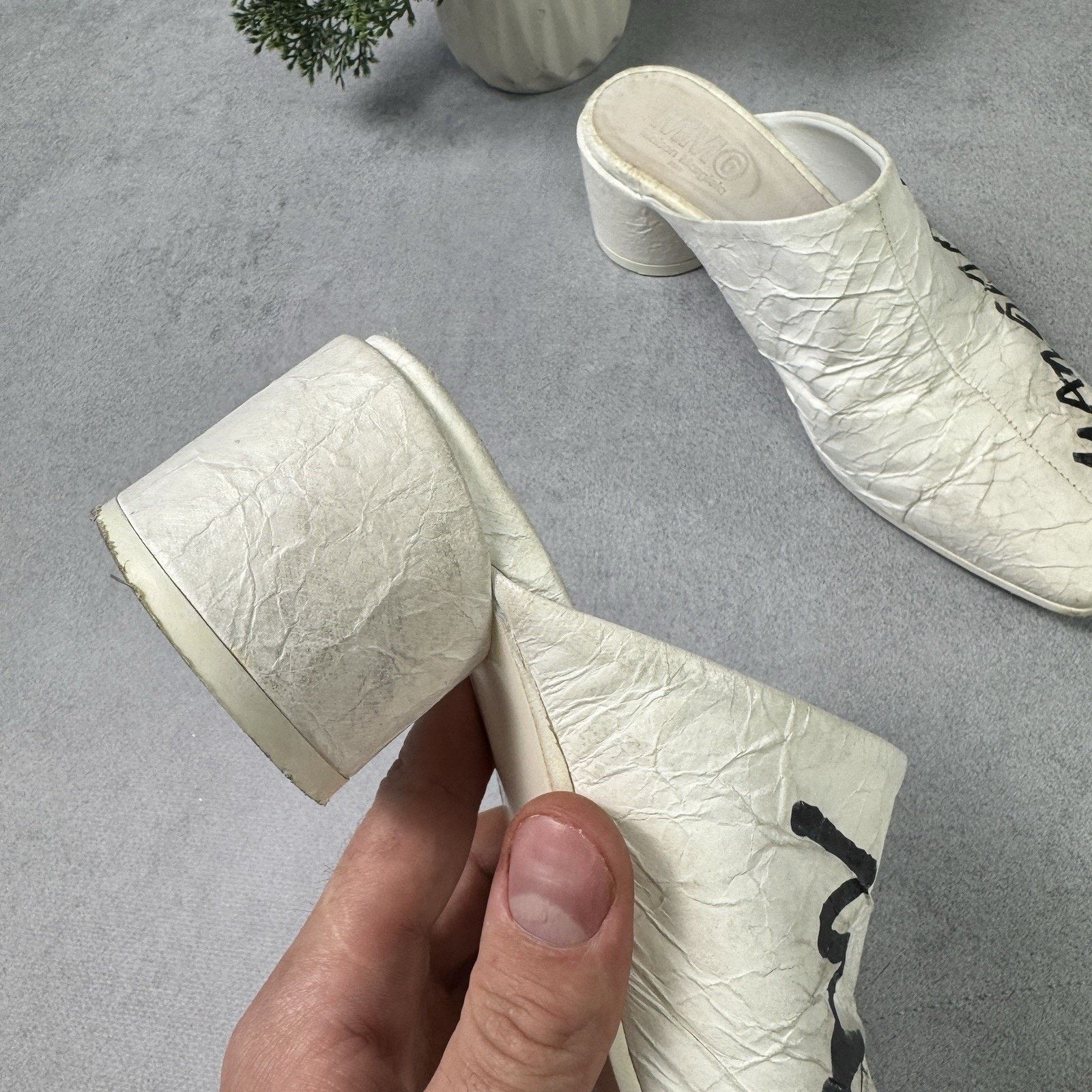 Maison Margiela Maison Margiela MM6 Mules White Size 37 Clogs US 7 Size US 7 / IT 37 - 18 Thumbnail