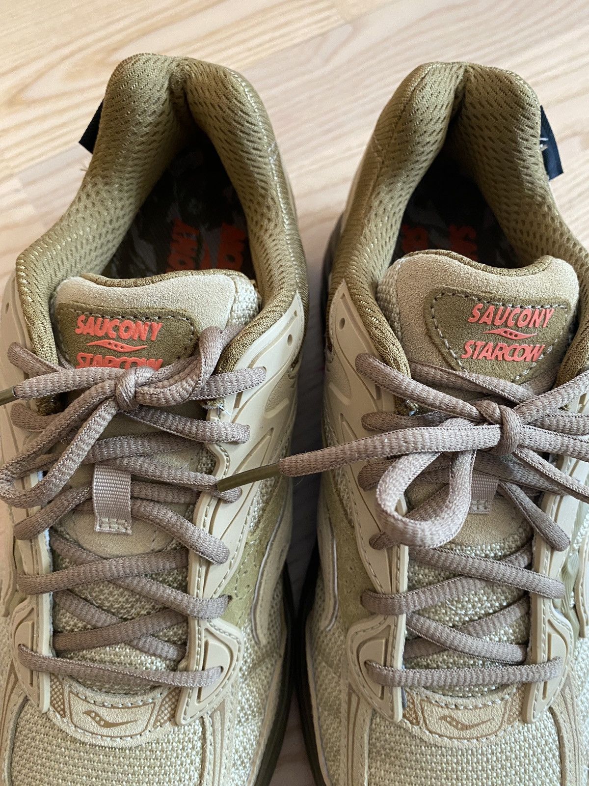 Saucony Saucony X Starcow ProGrid Omni 9 Armor “Desert” Size US 9 / EU 42 - 6 Thumbnail