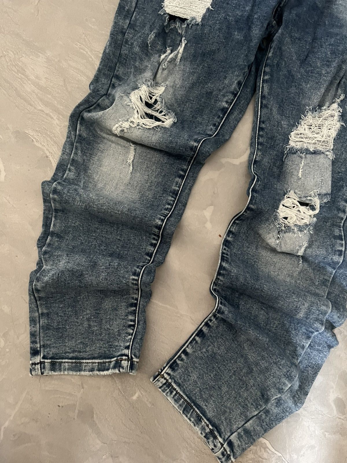 Japanese Brand Shredded Faded Streetwear / Slim Relax Y2K Undercover Style Size US 34 / EU 50 - 3 Thumbnail