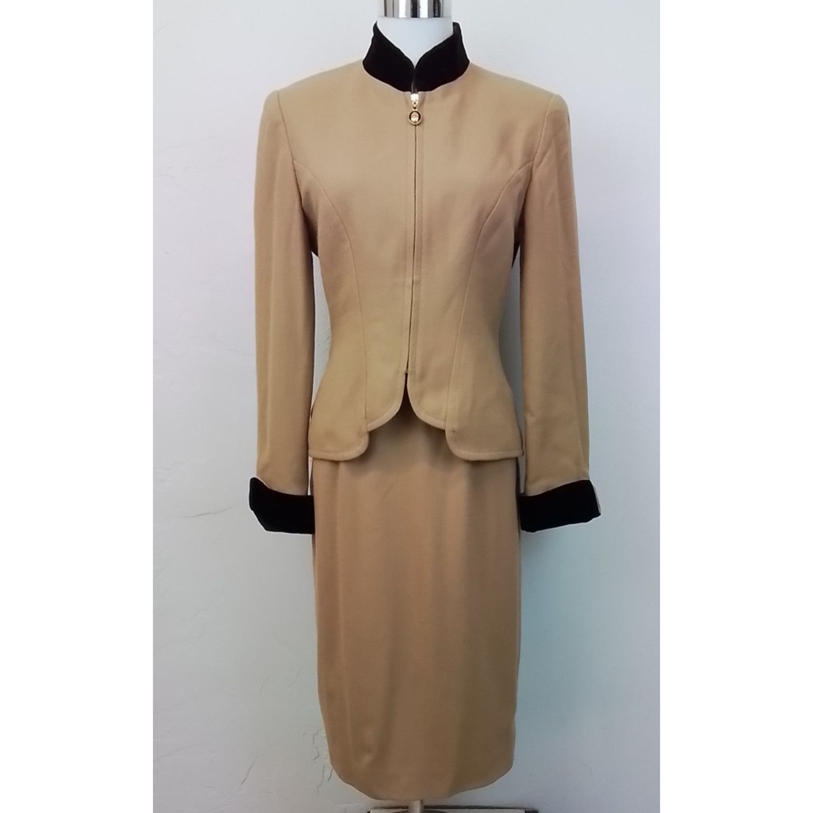 Dior Christian Dior Skirt Set Women 4 Brown/Black Jacket + Skirt Size S / US 4 / IT 40 - 2 Thumbnail