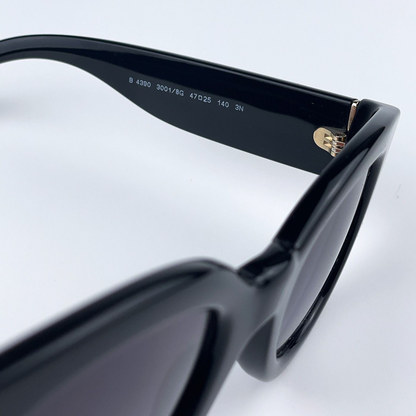 Burberry NEW Burberry BE4390 MEADOW 30018G Black Women Sunglasses Size ONE SIZE - 6 Thumbnail