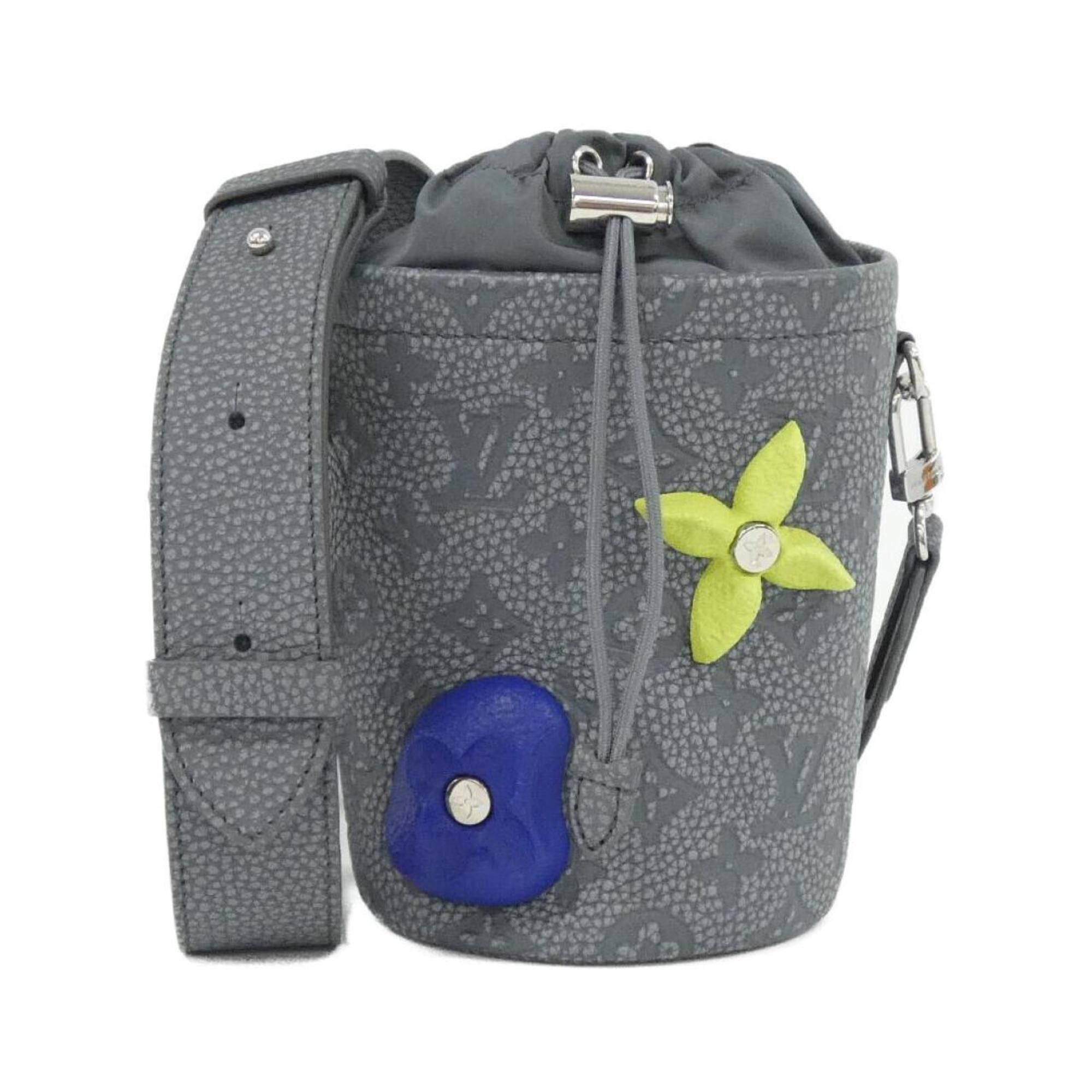 Louis Vuitton Chalk Pouch 2022AW M81572 Accessory