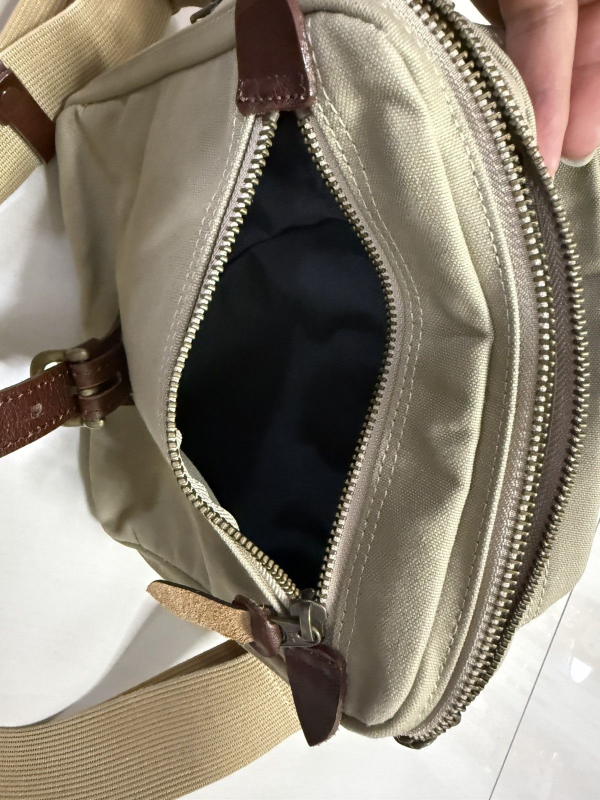 Japanese Brand Silver Lake Club Japan Made Sling bag Size ONE SIZE - 7 Thumbnail