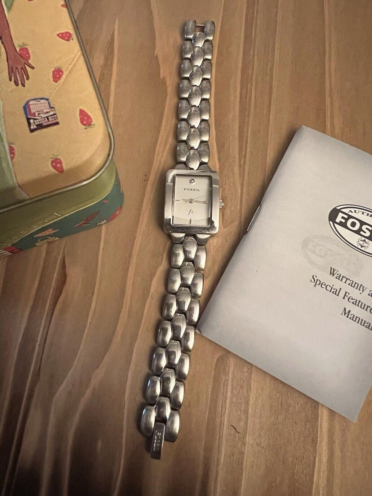 Fossil fossil es9397 Ladies Watch With Box New Battery Size ONE SIZE - 2 Thumbnail