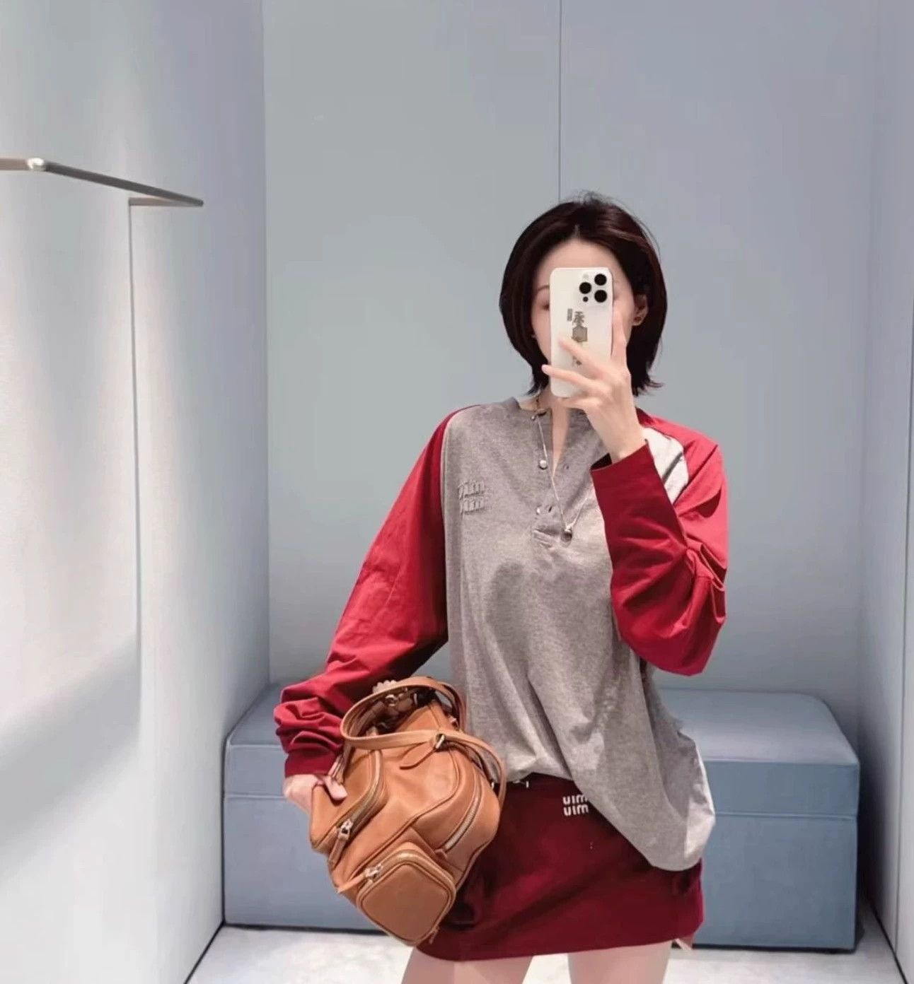Miu Miu MIU MIU SS26 New Gray Red Tee Size S Size S / US 4 / IT 40 - 1 Thumbnail