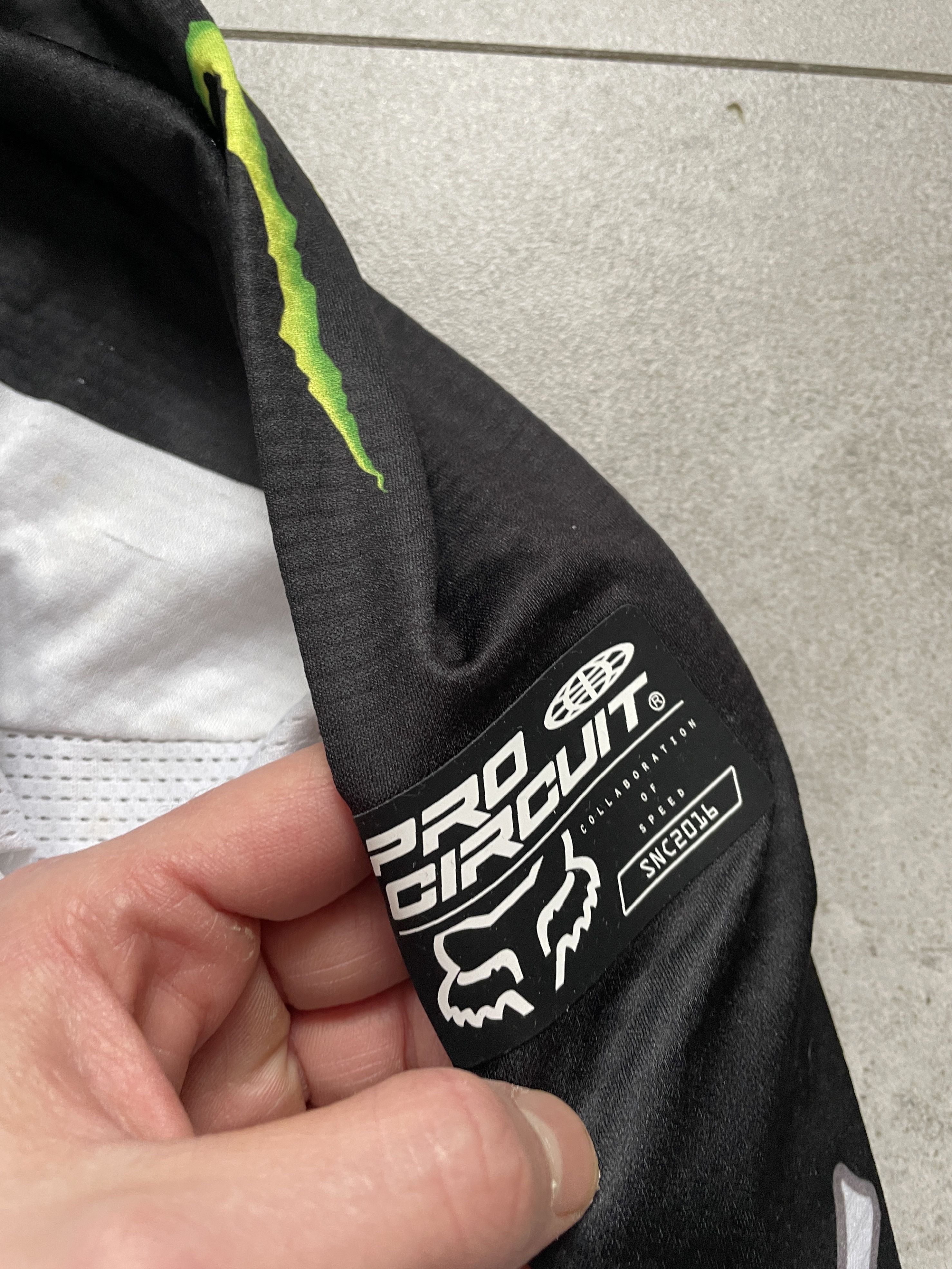 Fox Racing FOX MOTOCROSS GREEN WHITE MONSTER ENERGY LONGSLEEVE JERSEY Size US S / EU 44-46 / 1 - 7 Thumbnail