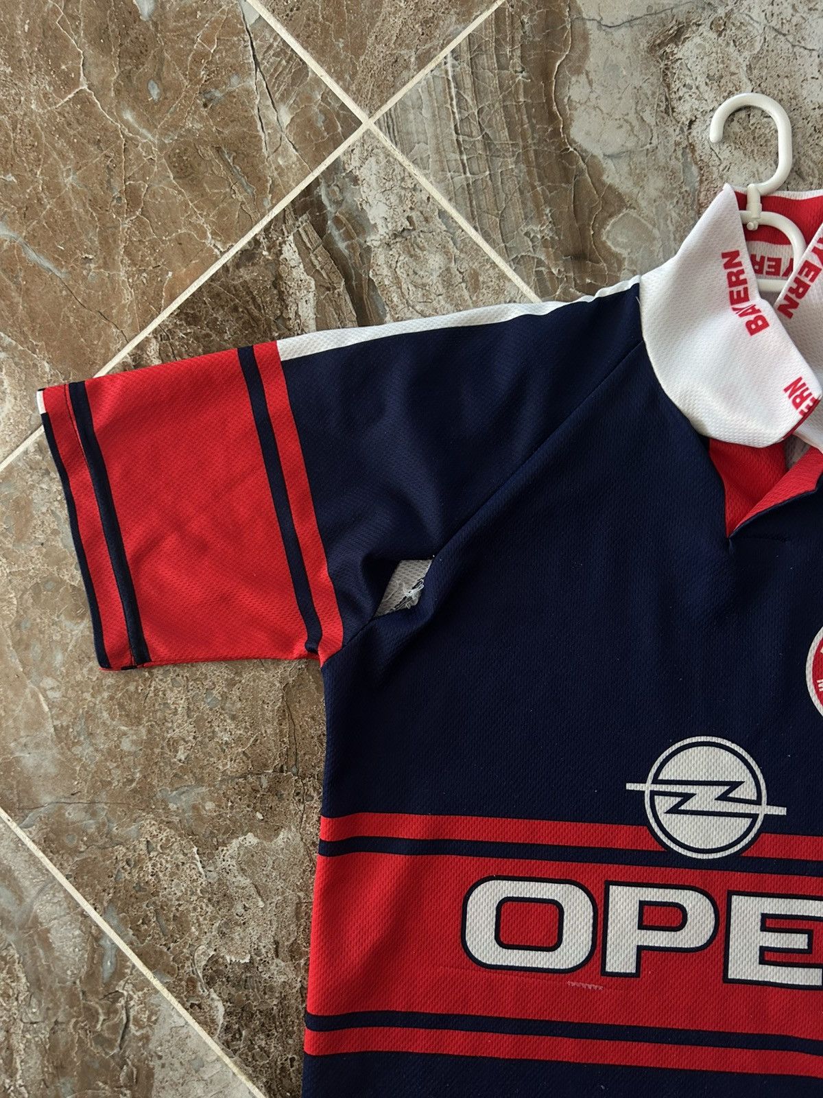 Other Vintage Bayern münchen tee Elber #9 Size US M / EU 48-50 / 2 - 5 Thumbnail