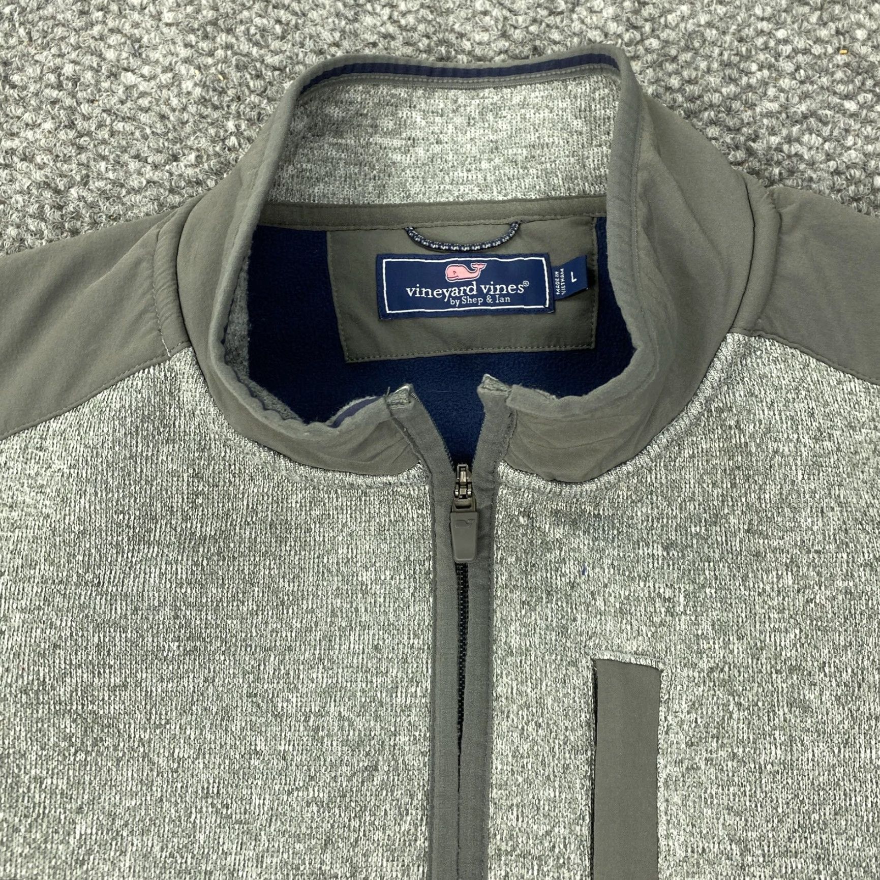 Vineyard Vines Vineyard Vines Vest Mens L Gray Fleece Zip Chest Pocket Casual Windbreaker Size US L / EU 52-54 / 3 - 5 Thumbnail