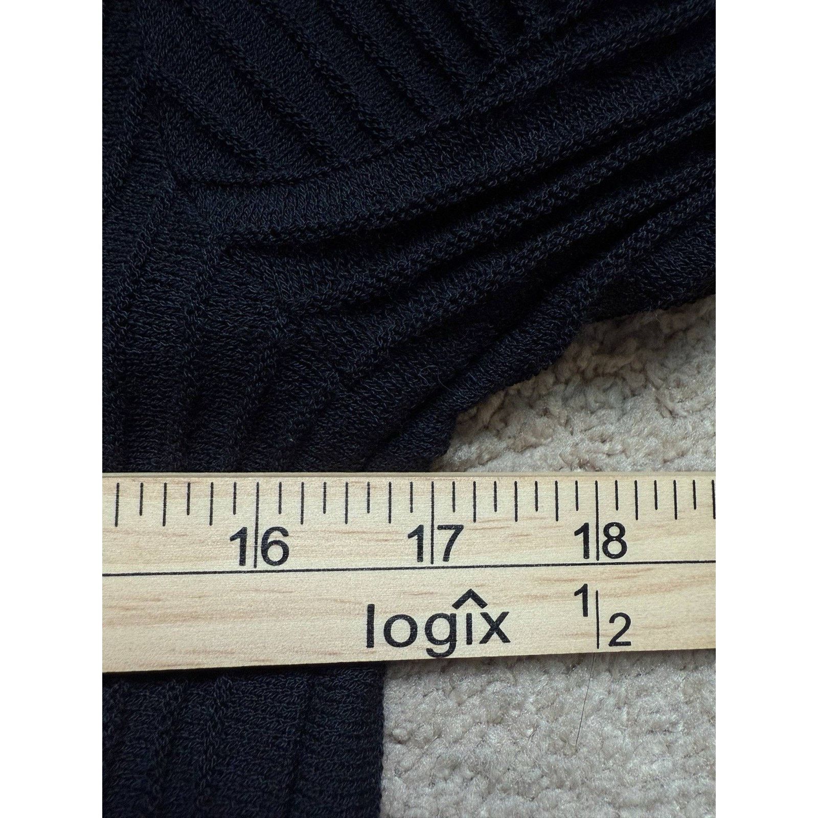Eileen Fisher Eileen Fisher Washable Italian Wool Black Pleated Dress Med Size M / US 6-8 / IT 42-44 - 7 Thumbnail