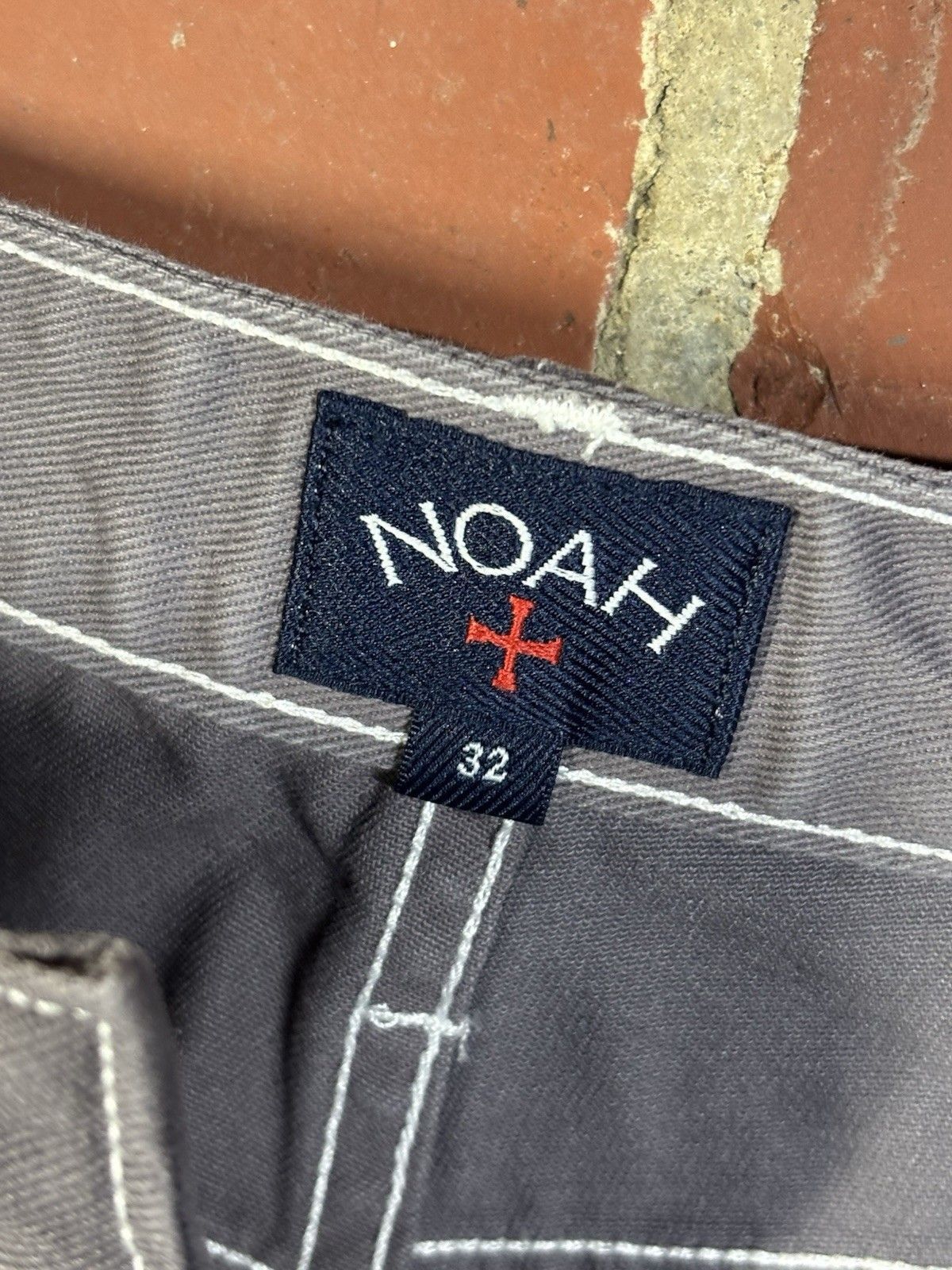 Noah NY Grey Contrast Stitch Jeans Pants Mens 32 (32x28) in Gray, Men's — image 6 of 6