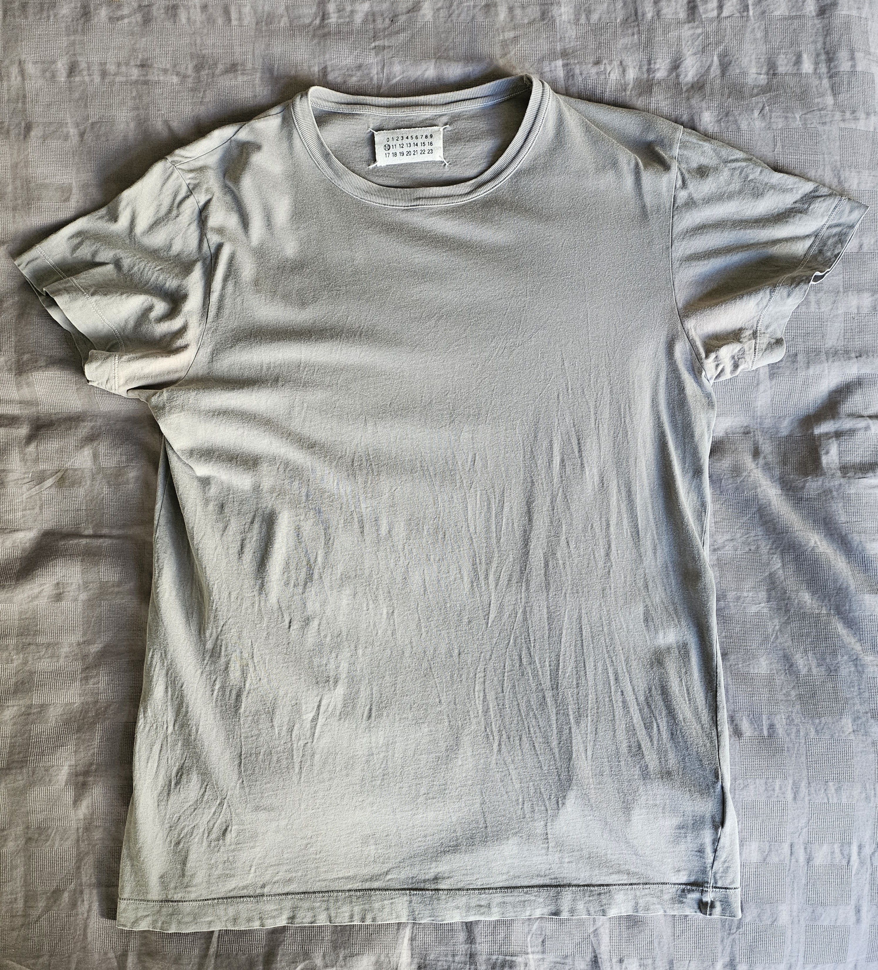 トップス 00s Martin Margiela T-shirt archive Maison Margiela Archive early 00s T-shirt Martin Margiela | Grailed