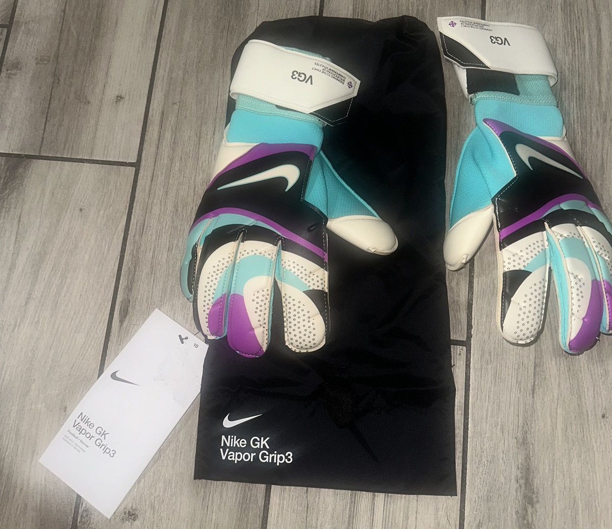 Nike New Nike GK Vapor Grip 3 Goalkeeper Soccer Gloves FB2999 Size 30 - 4 Thumbnail