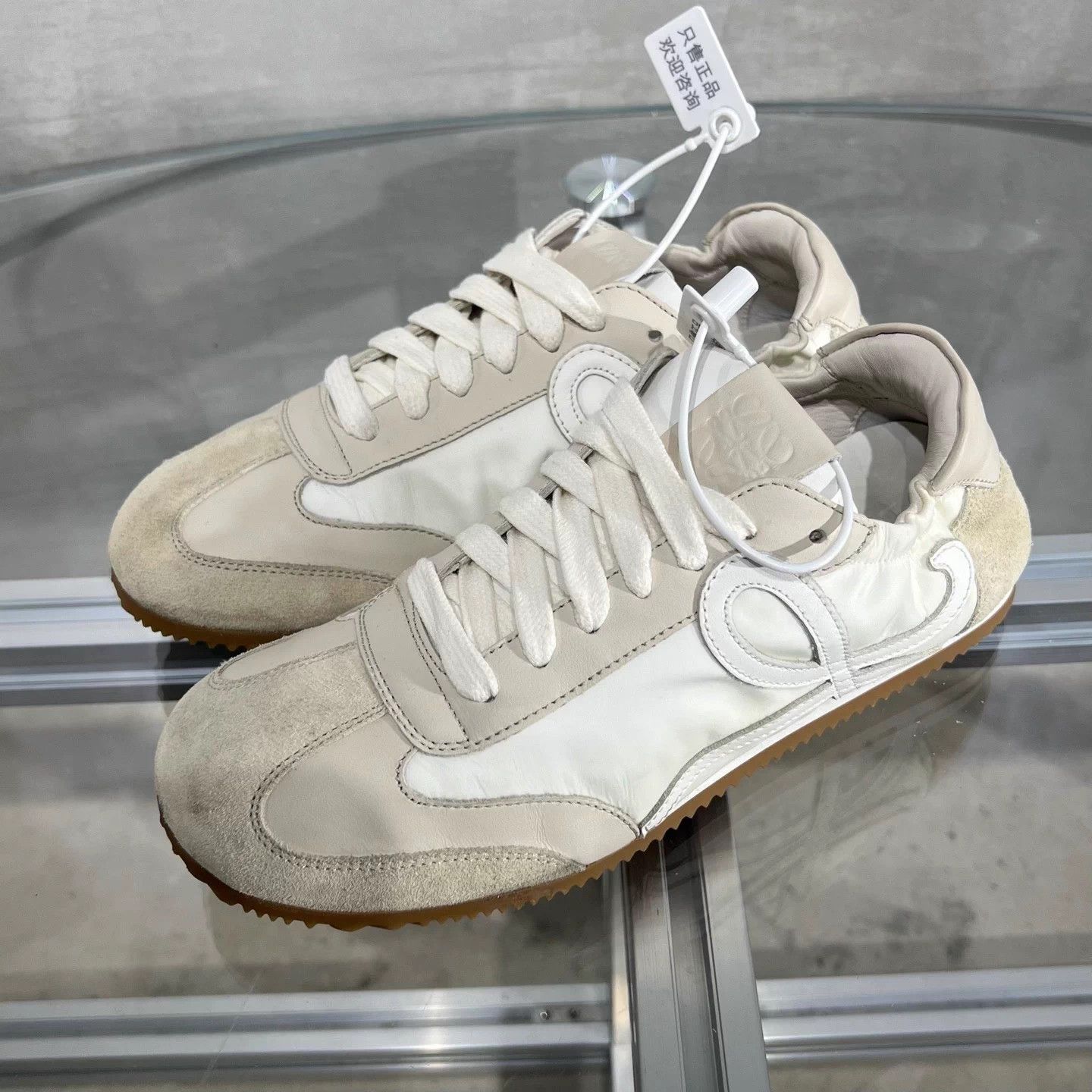 Loewe LOEWE off-white casual sneakers 36 Size US 5 / IT 35 - 2 Thumbnail