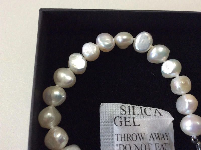 Designer lovely white beads making for her nice bracelet Size ONE SIZE - 3 Thumbnail