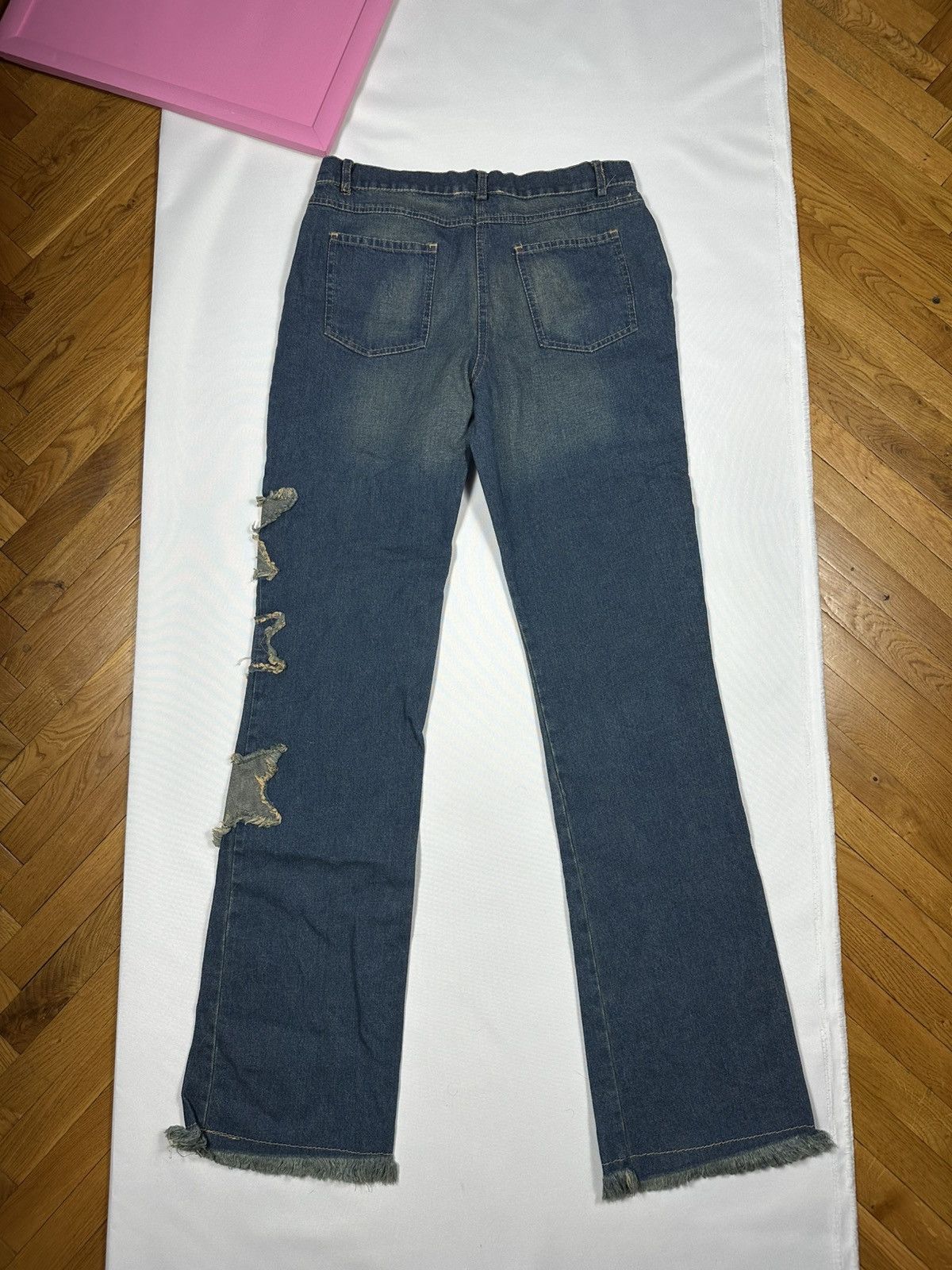 Vintage Parisport Y2k Vintage Distressed Star Straight Flared Jeans Size 28" / US 6 / IT 42 - 13 Thumbnail