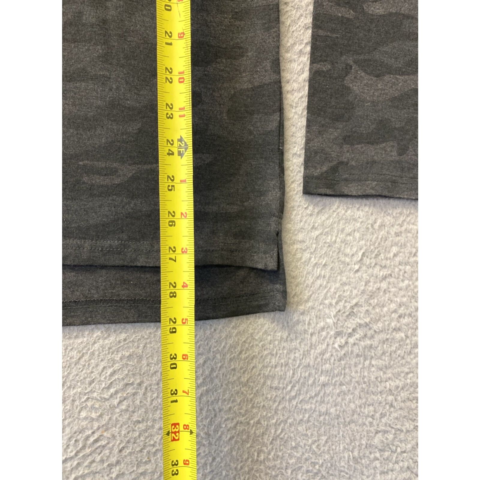 John Deere VINTAGE John Deere Camouflage Shirt Long Sleeve Men's Large Gray Camo Cotton Blend 90s Size US L / EU 52-54 / 3 - 7 Thumbnail