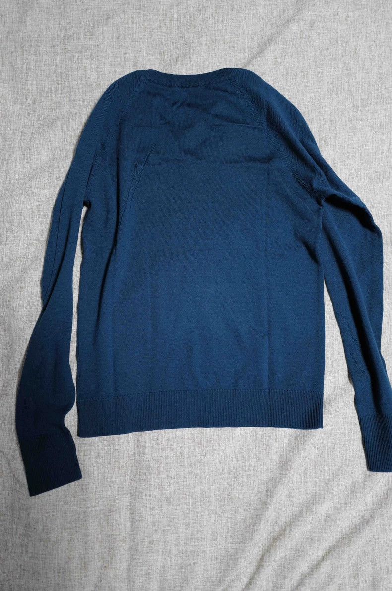 Dior Dior Bird blue scratch V-neck wool sweater sweater Size S / US 4 / IT 40 - 2 Thumbnail
