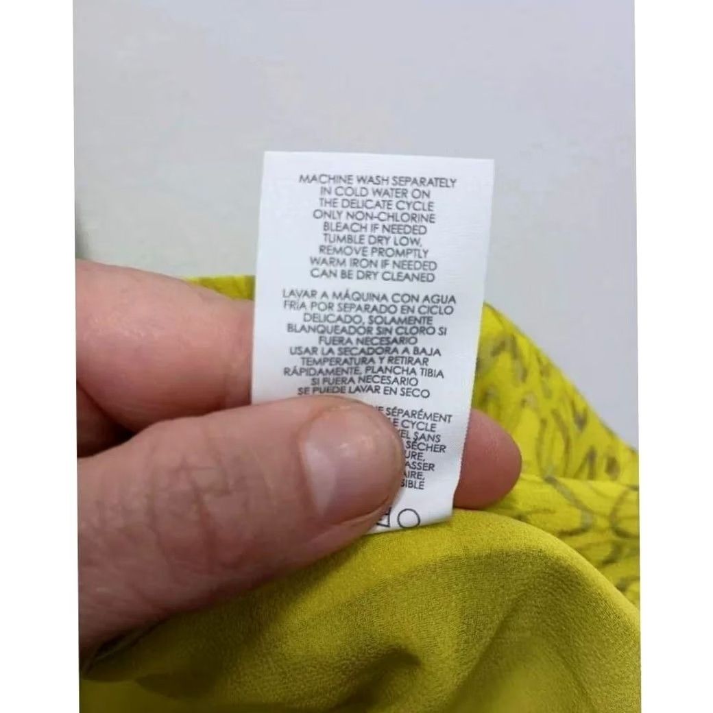 Vintage Cabi Reign Blouse Top Women Small Chartreuse Yellow Sleeveless Ruffle 3077 Size S / US 4 / IT 40 - 7 Thumbnail