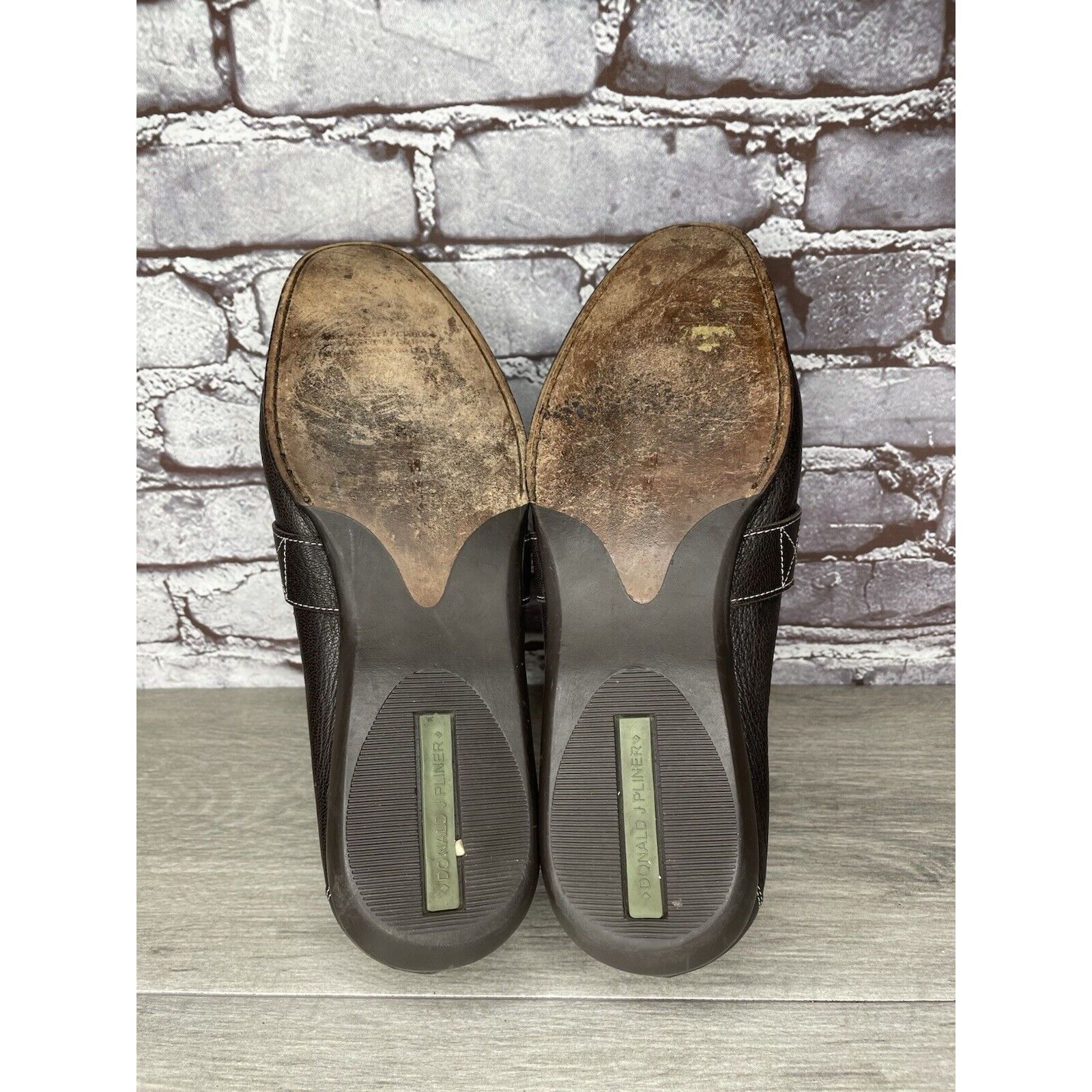 Donald Pliner Donald J. Pliner Brown Leather Slip On Casual Driving Shoes Size US 11 / EU 44 - 19 Thumbnail