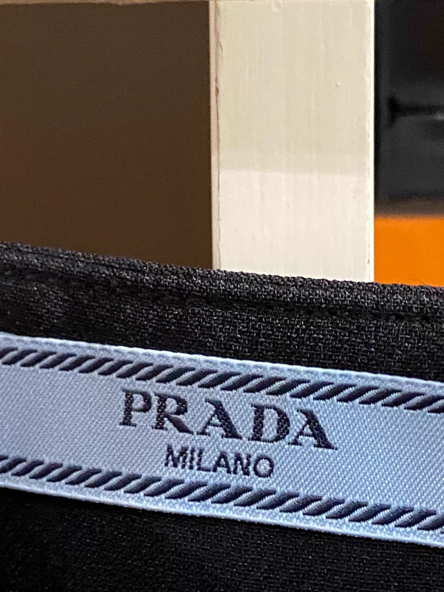 Prada Prada Wool & Silk One-Piece Skirt 40S Waist-Adjust Size 27" / US 4 / IT 40 - 3 Thumbnail