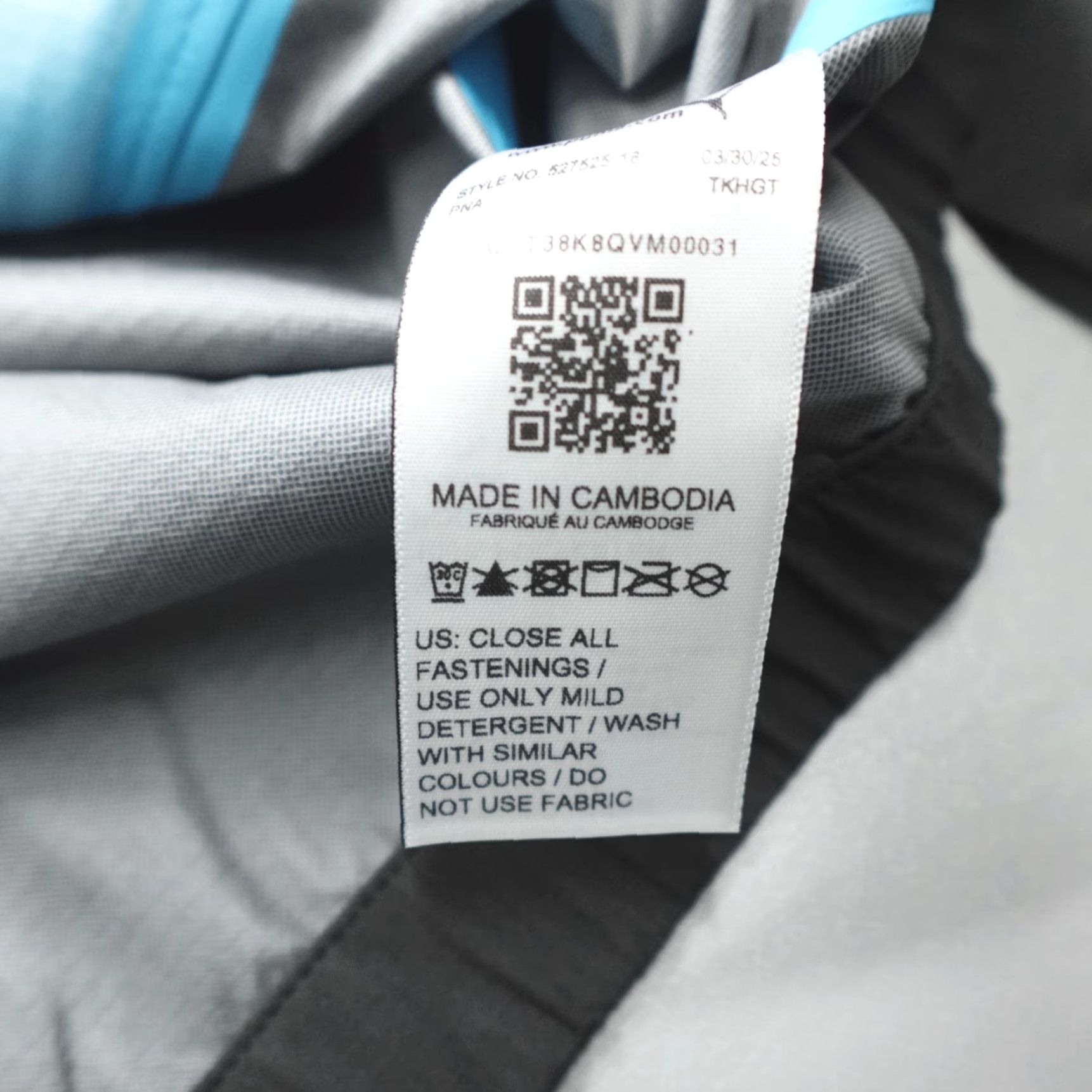 Puma PUMA Run Raincell Full Zip Jacket Mens M Size Blue Sports Outdoor Jacket Size US M / EU 48-50 / 2 - 5 Thumbnail
