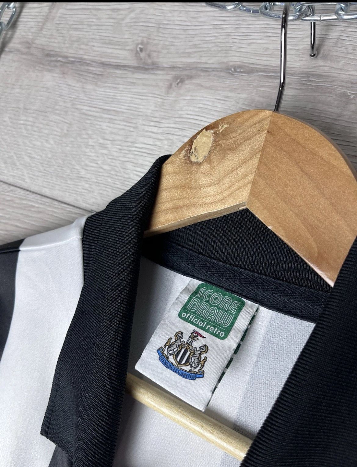 Other Mens soccer jersey Newcastle United score draw size M Size US M / EU 48-50 / 2 - 7 Thumbnail