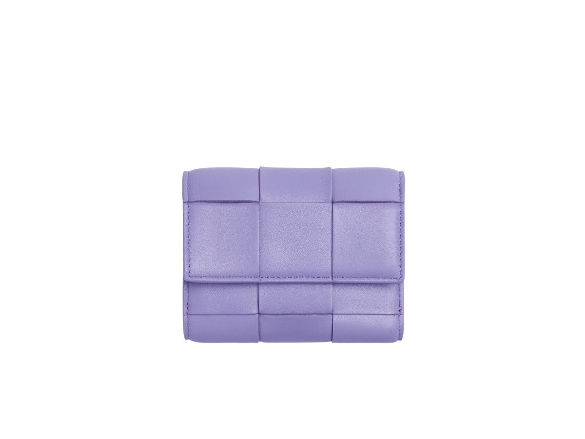 Bottega Veneta o1n1vont1124 Size: OS / Tri-Fold Zip Wallet in Purple Size ONE SIZE - 1 Thumbnail