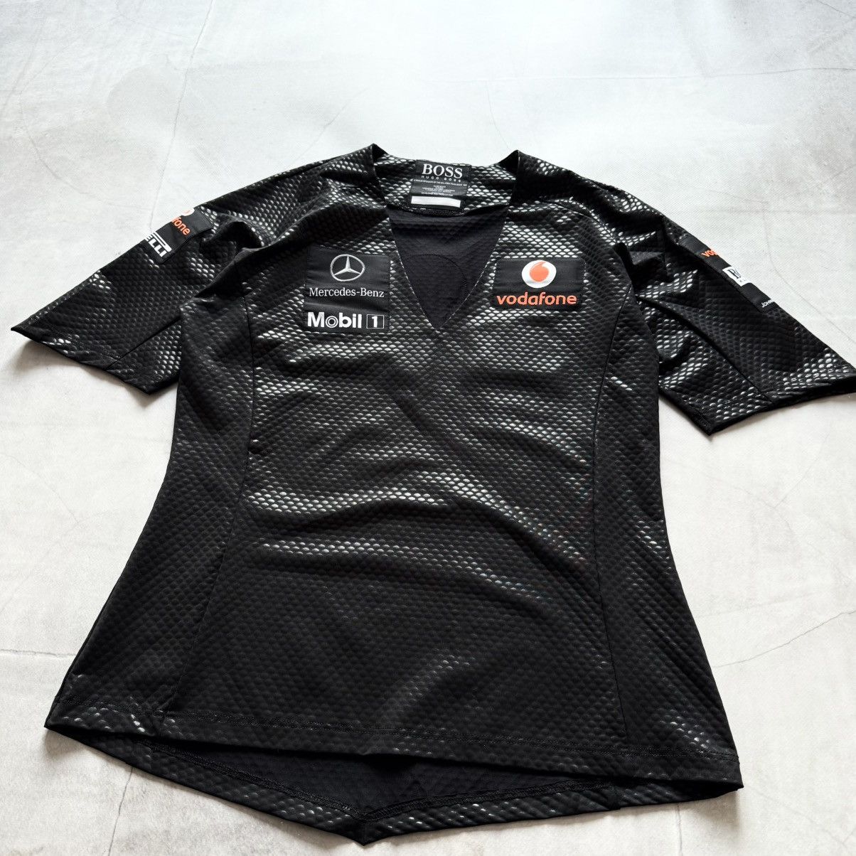 Hugo Boss 2011 McLaren Hugo Boss Vodafone Formula 1 Racing T-Shirt Tee Size US M / EU 48-50 / 2 - 3 Thumbnail