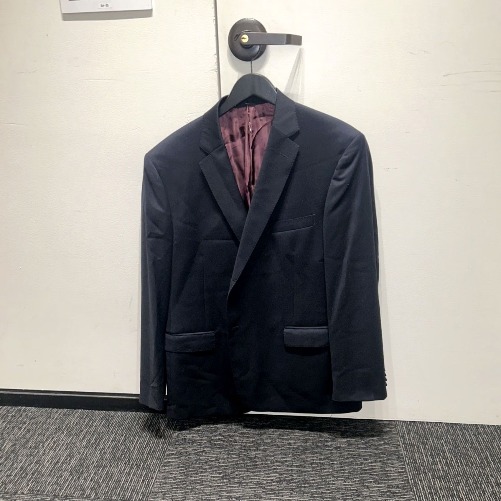 Vintage Di Milano Uomo Blazer Jacket Wool Black Two Button 44 EUC Men Classic Fit Blazer 3-Button Style Long Jacket Womens/Mens? Size 44R - 2 Thumbnail