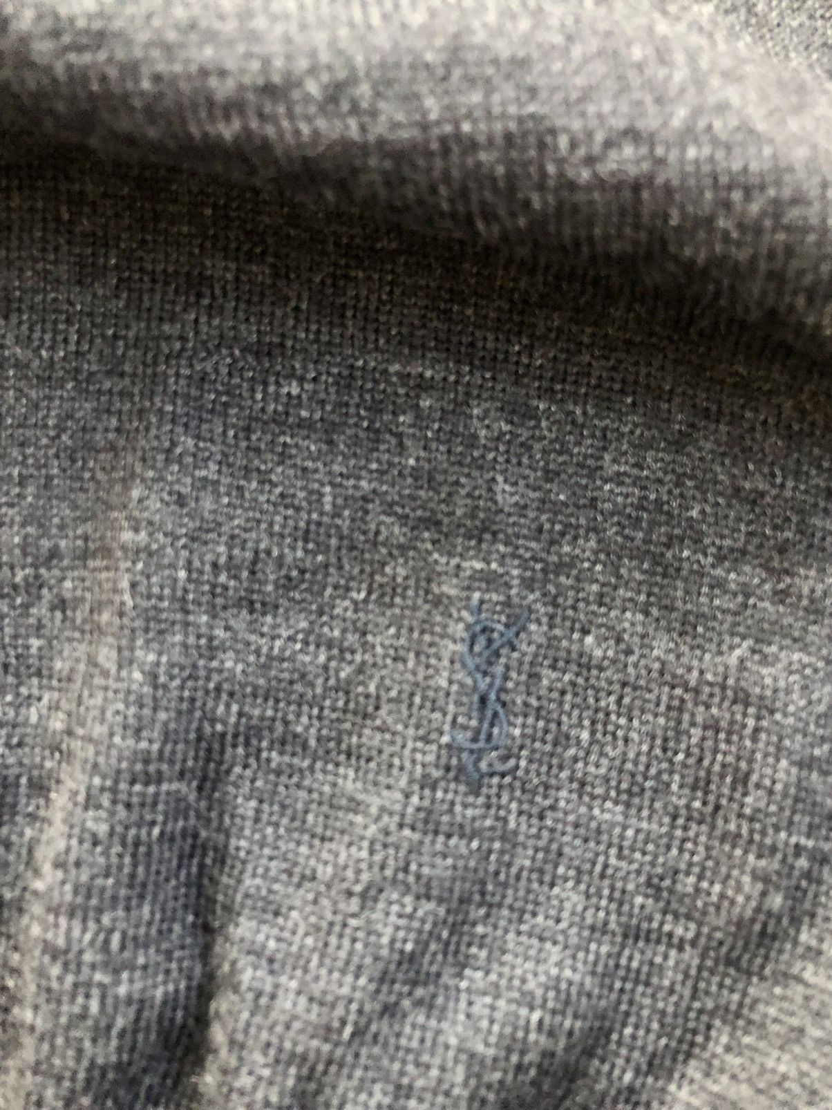 Yves Saint Laurent Pull Yves Saint Laurent Size US M / EU 48-50 / 2 - 4 Thumbnail