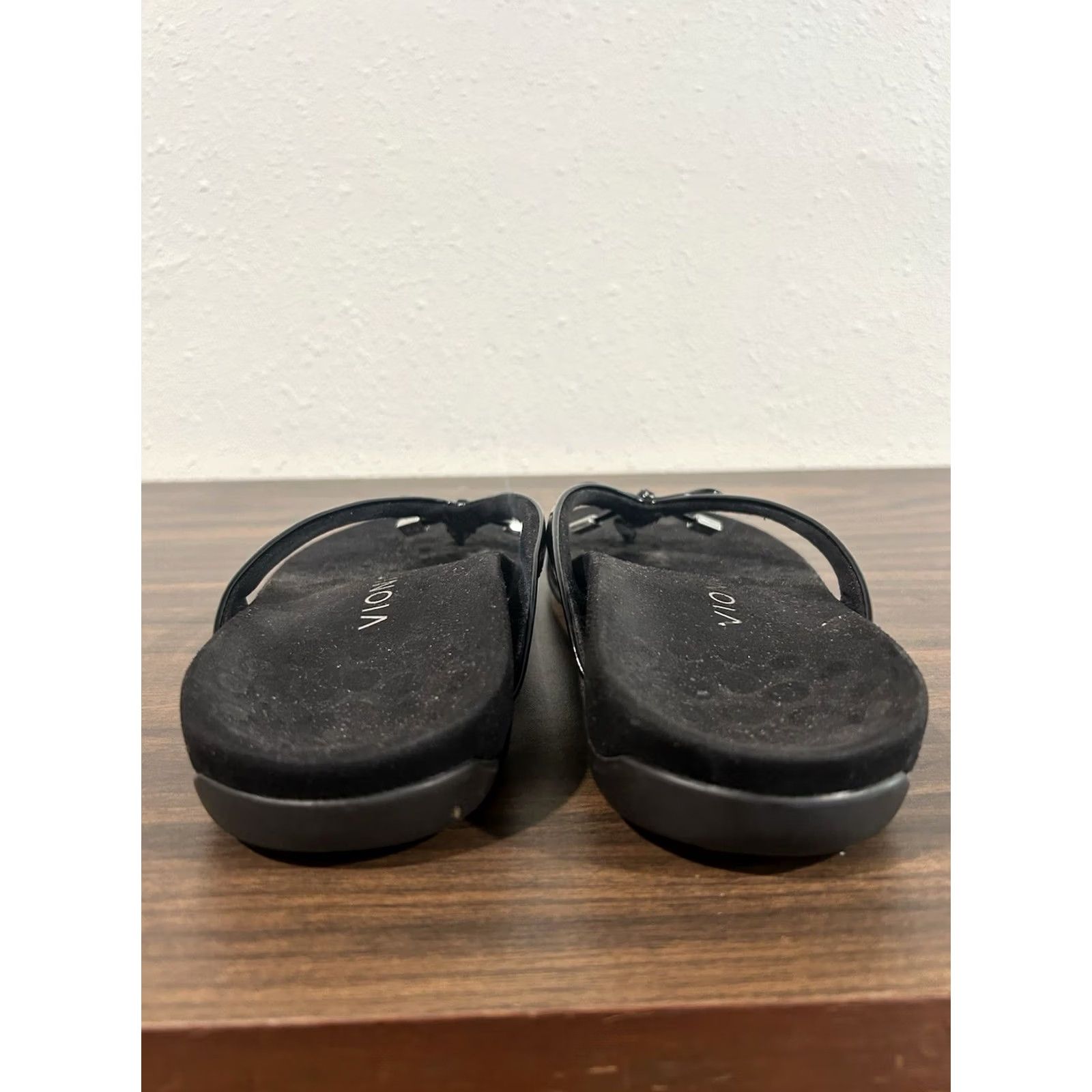 Vionic Vionic Bella II Sandals Sz 6 Black Flip Flop Arch Support Comfort Bows Thong Women Size US 6 / IT 36 - 5 Thumbnail
