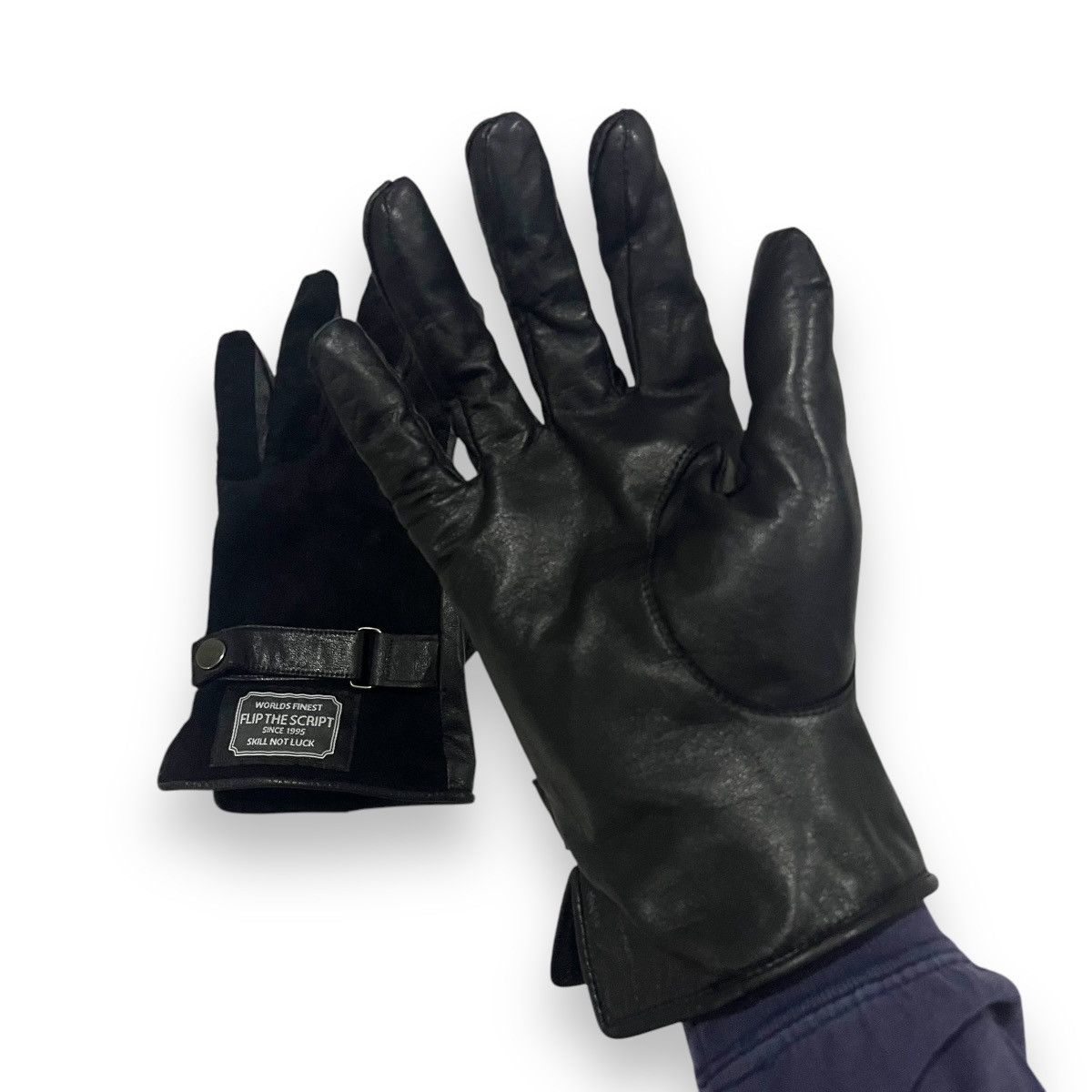 Beauty Beast × Leather FLIP THE SCRIPT LEATHER SUEDE BLACK GLOVE Size ONE SIZE - 7 Thumbnail