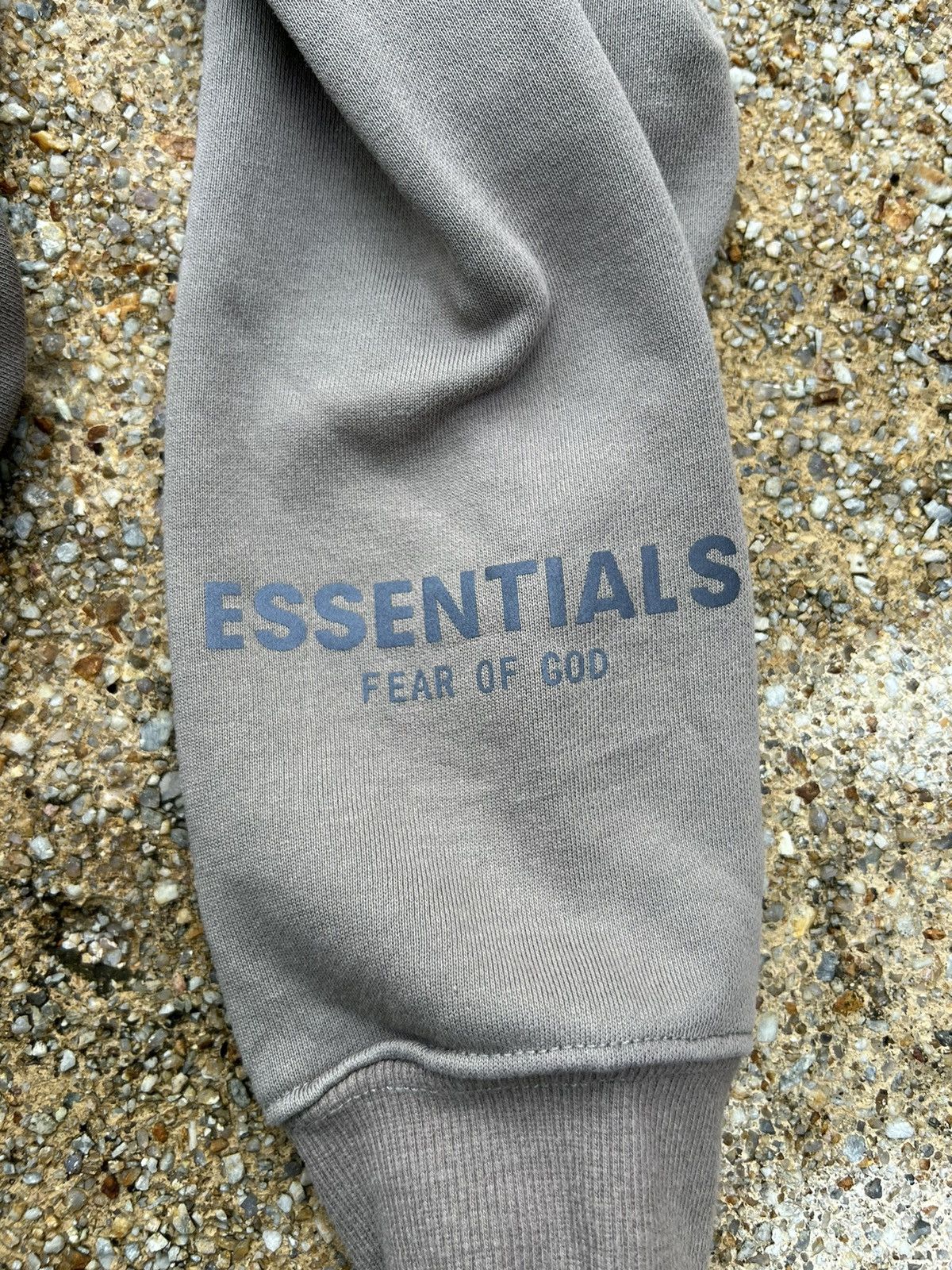 Fear of God Essentials Fear Of God Sweatshirt Size US S / EU 44-46 / 1 - 6 Thumbnail